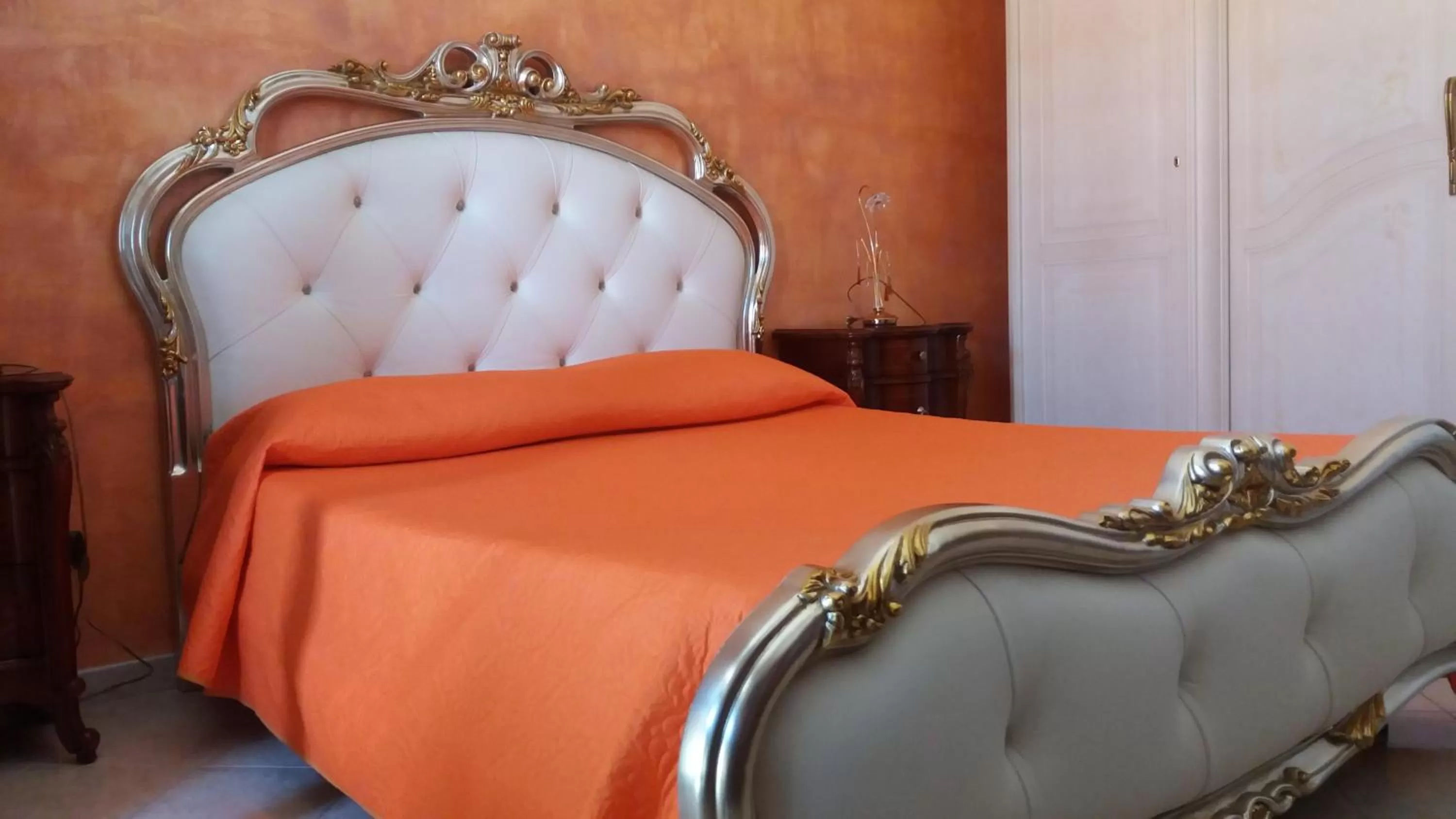 Bed in B&B LADY JOLANDA