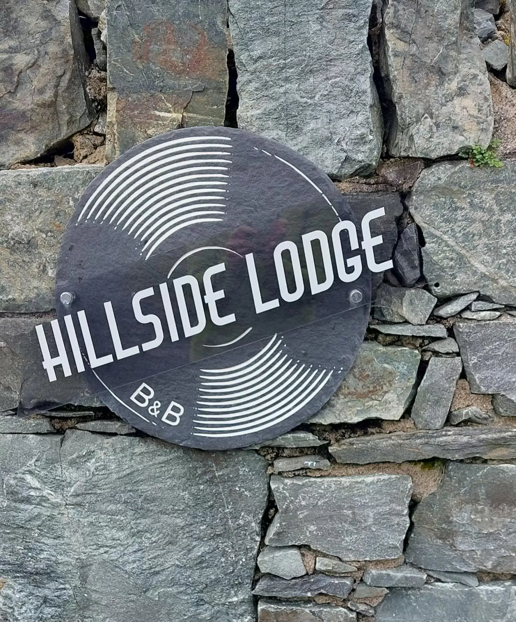 Hillside Lodge B&B