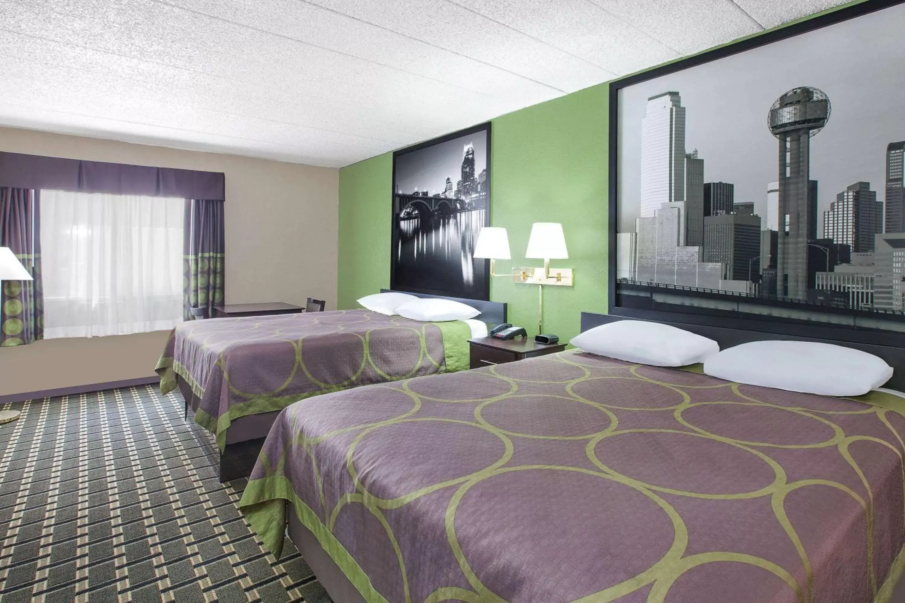 Photo of the whole room, Bed in Super 8 by Wyndham Grand Prairie North