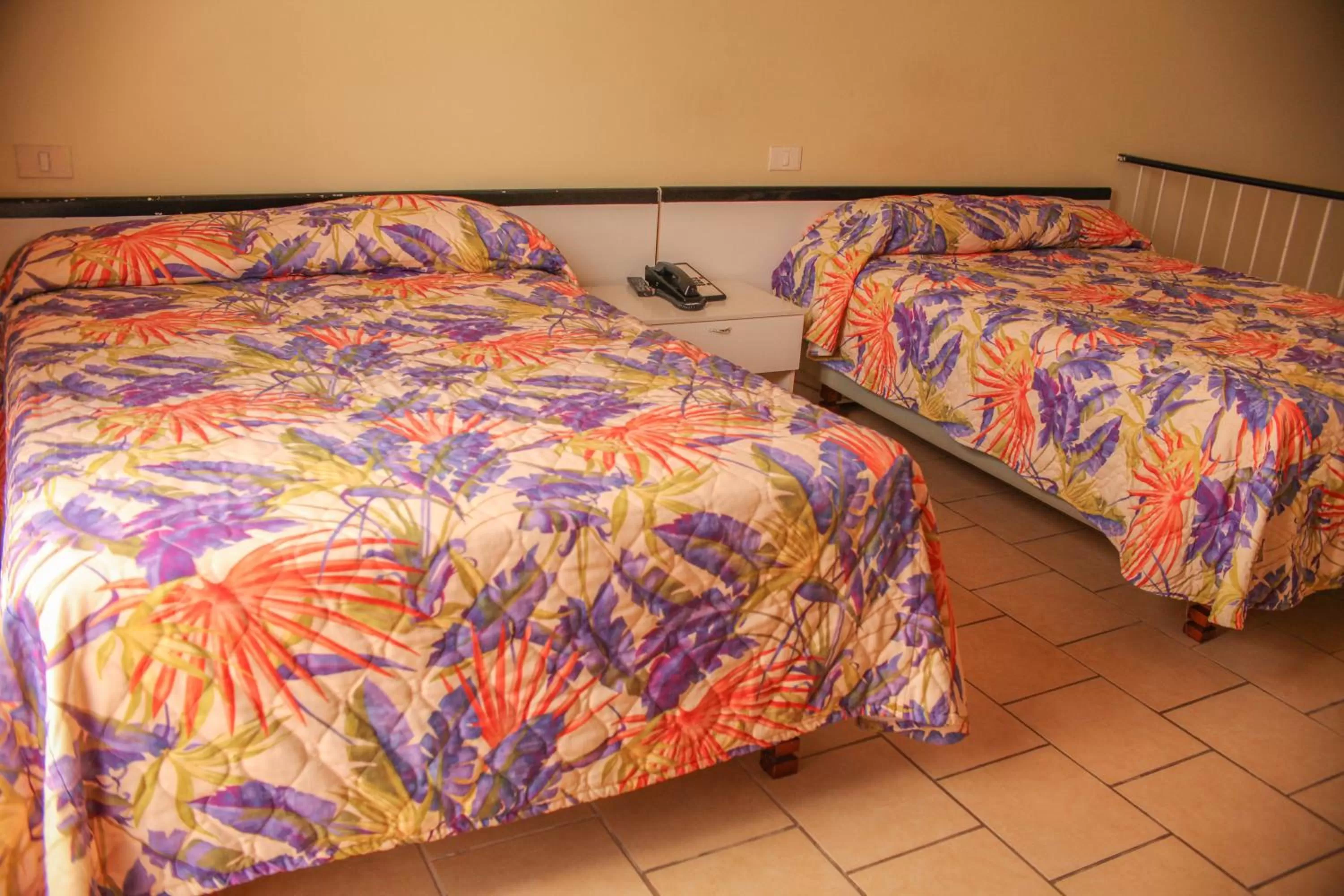 Bedroom, Bed in Heritage Hotel