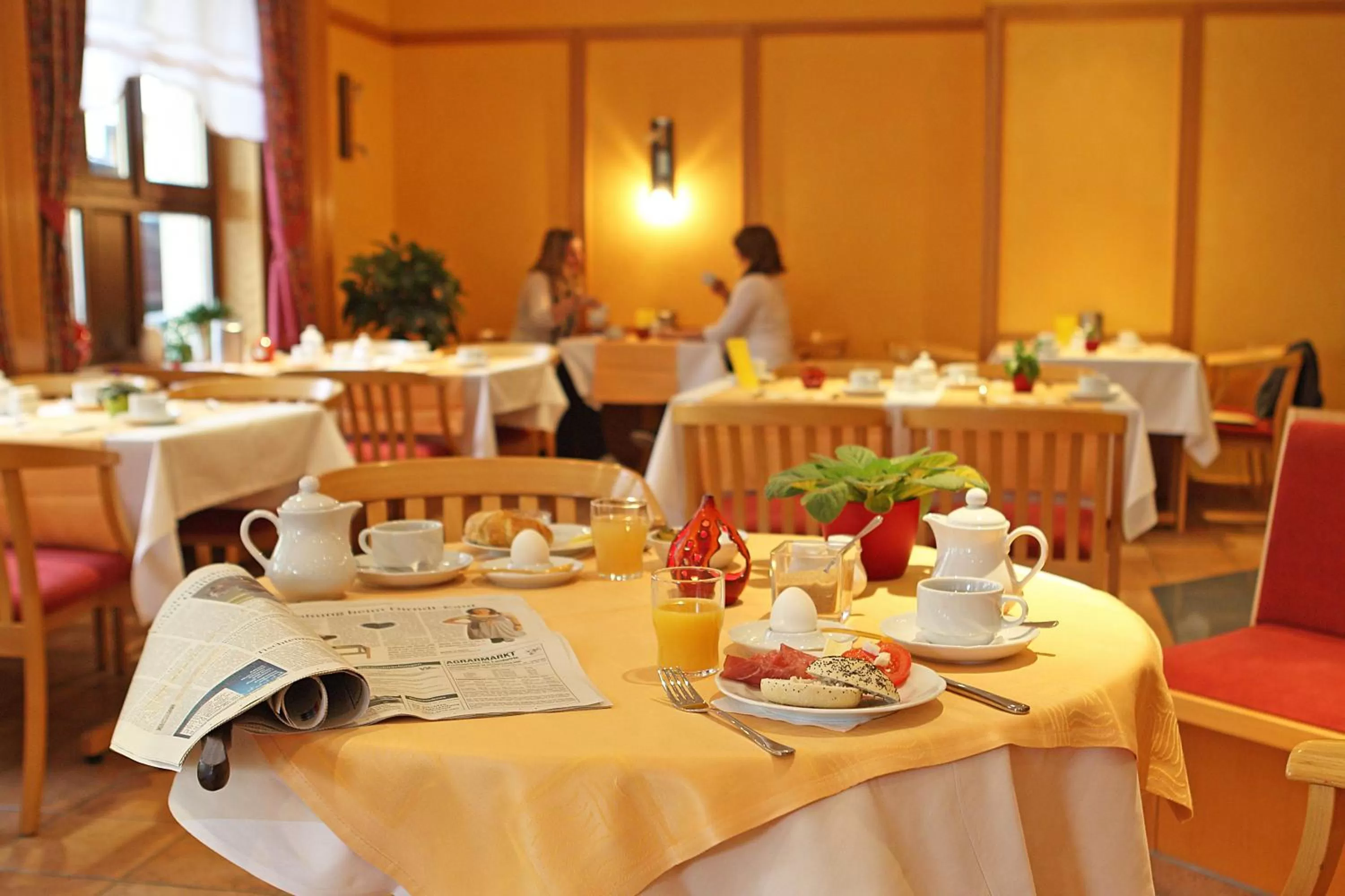 Buffet breakfast in Hotel garni "Zum Eichwerder"