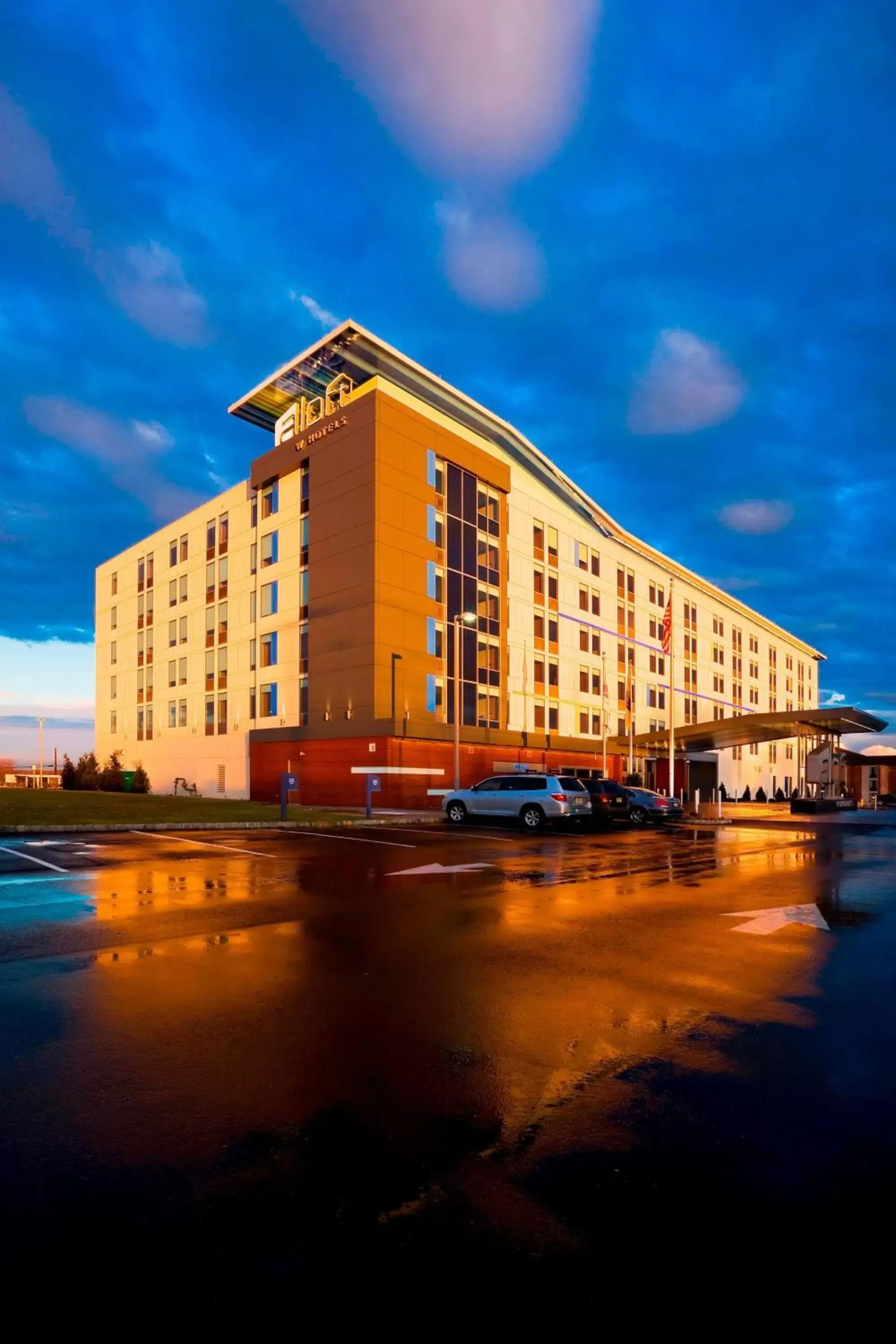 Property Building in Aloft Mount Laurel