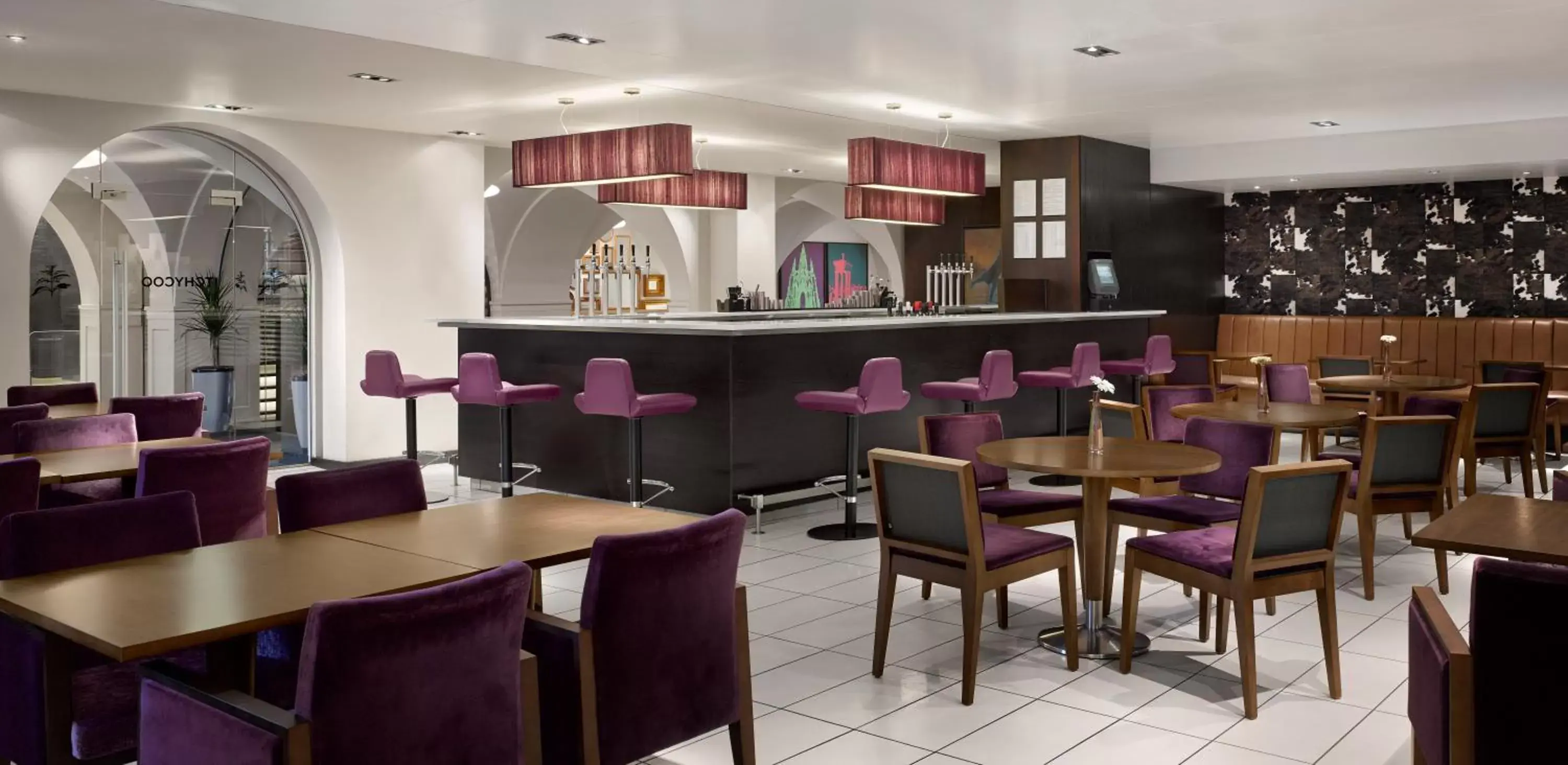 Lounge or bar, Restaurant/Places to Eat in Radisson Blu Hotel, Edinburgh City Centre