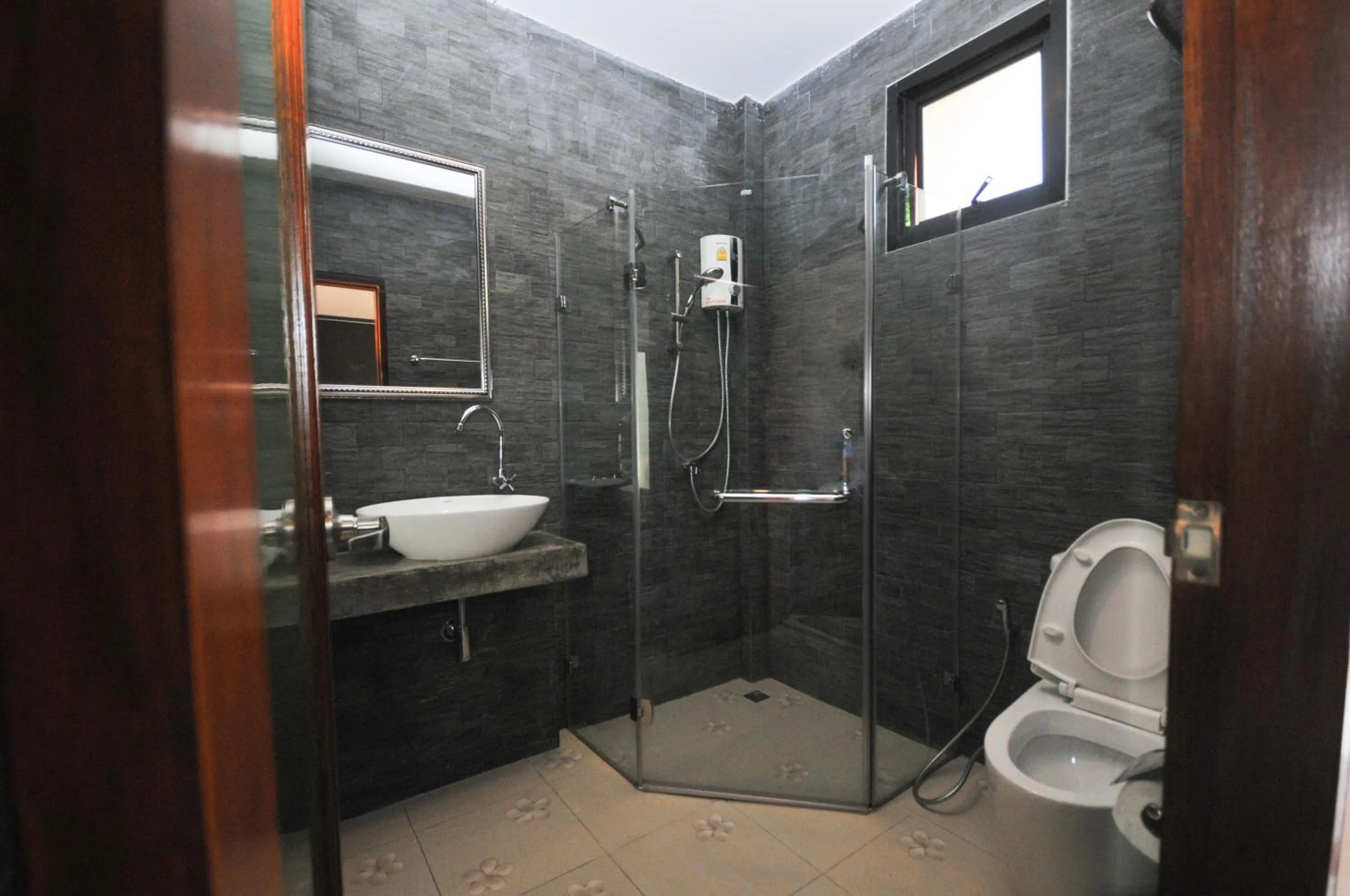 Bathroom in The Pool Resort