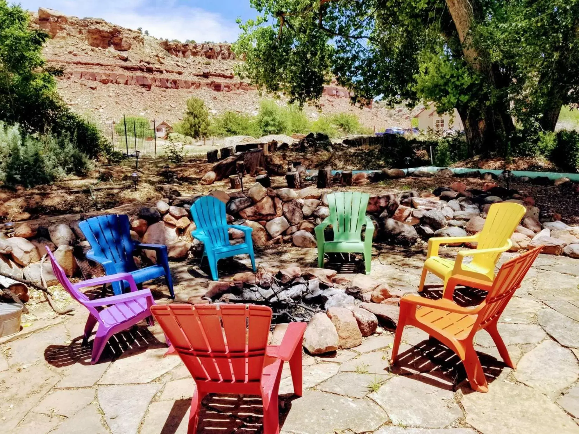 Patio, Beach in 2 Cranes Inn - Zion