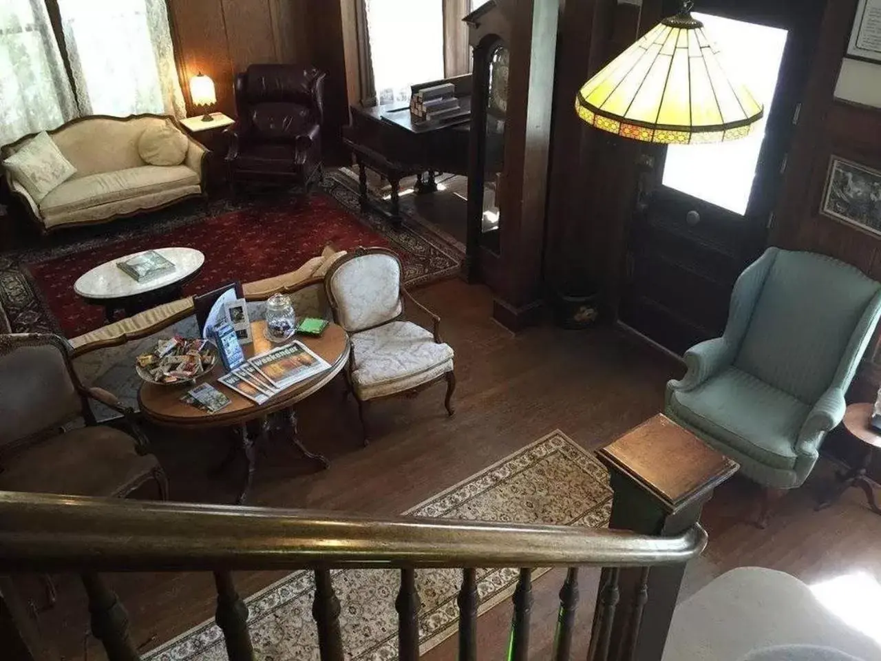 Decorative detail, Seating Area in Bradford Place Inn (California)