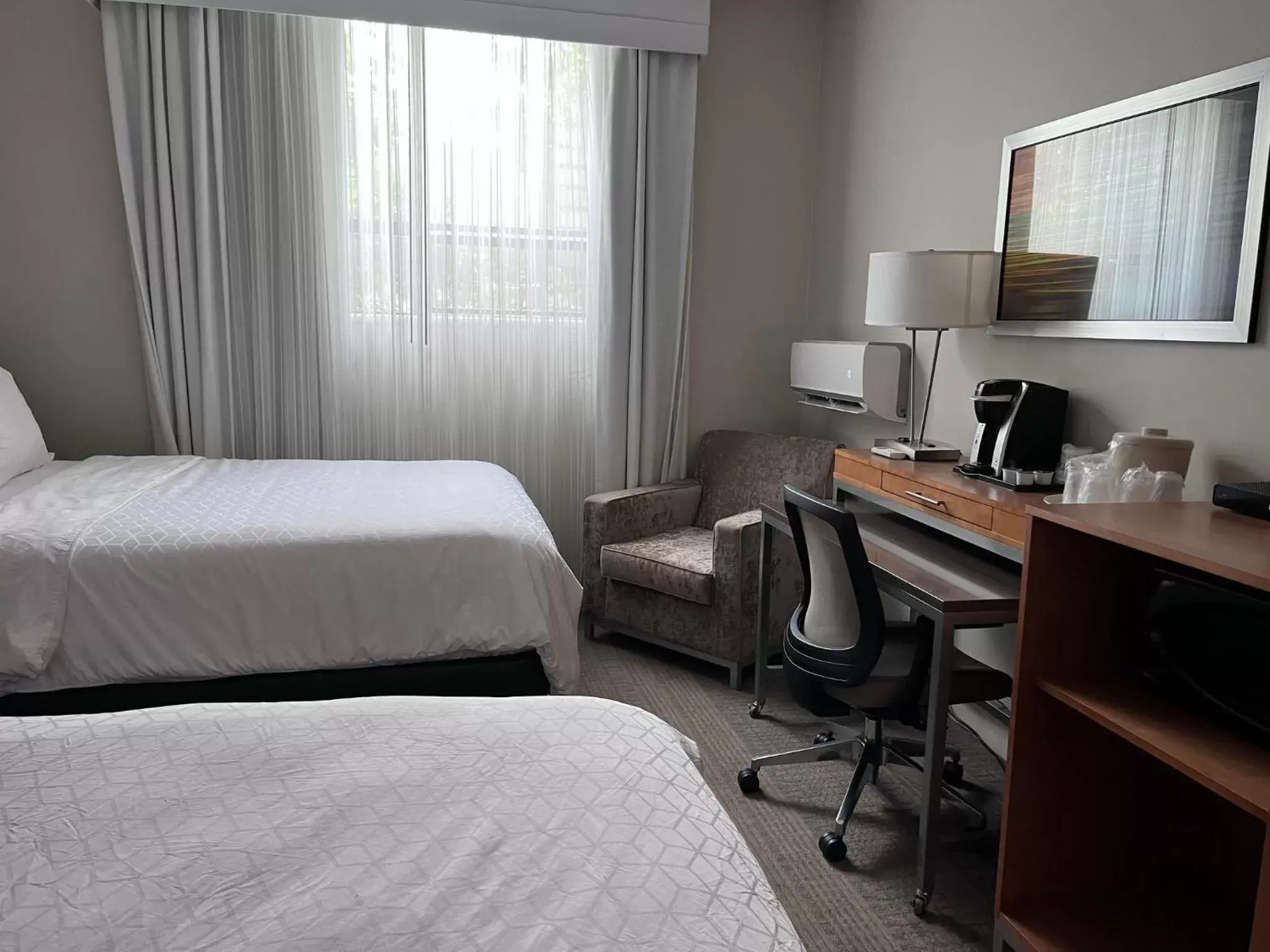 Photo of the whole room in Holiday Inn Express Kamloops, an IHG Hotel