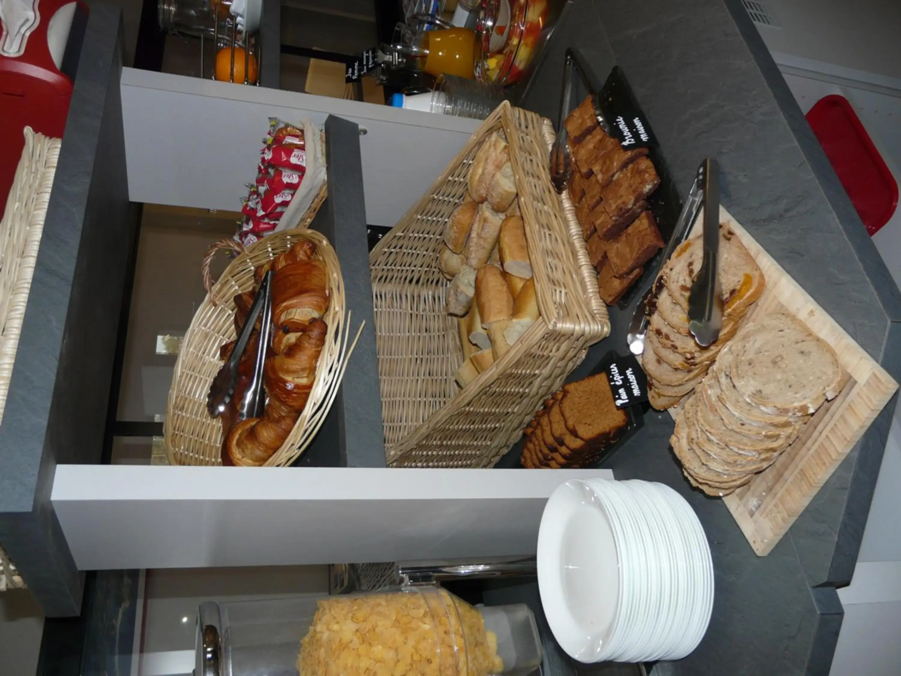 Buffet breakfast, Food in Hôtel de la baie de Paimpol