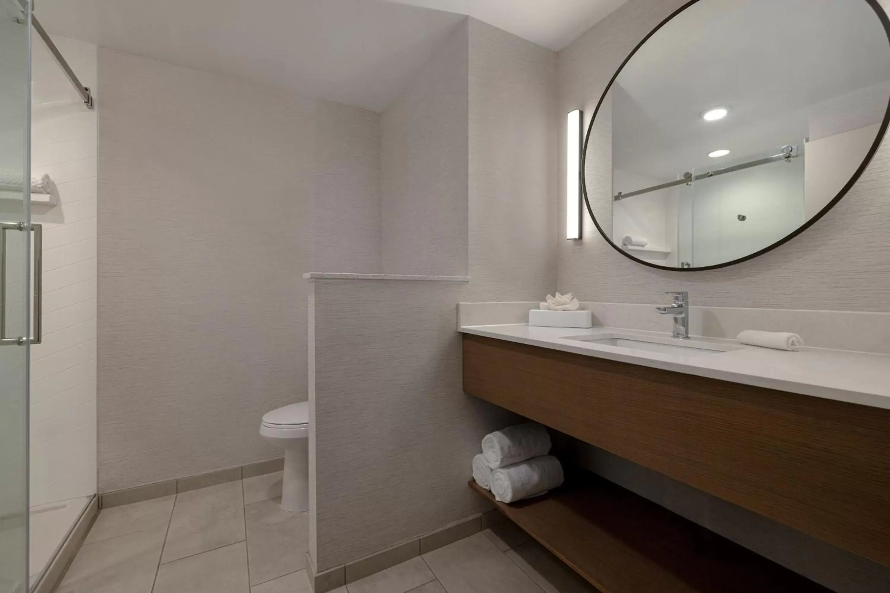 Bathroom in Fairfield by Marriott Inn & Suites Denver Airport at Gateway Park