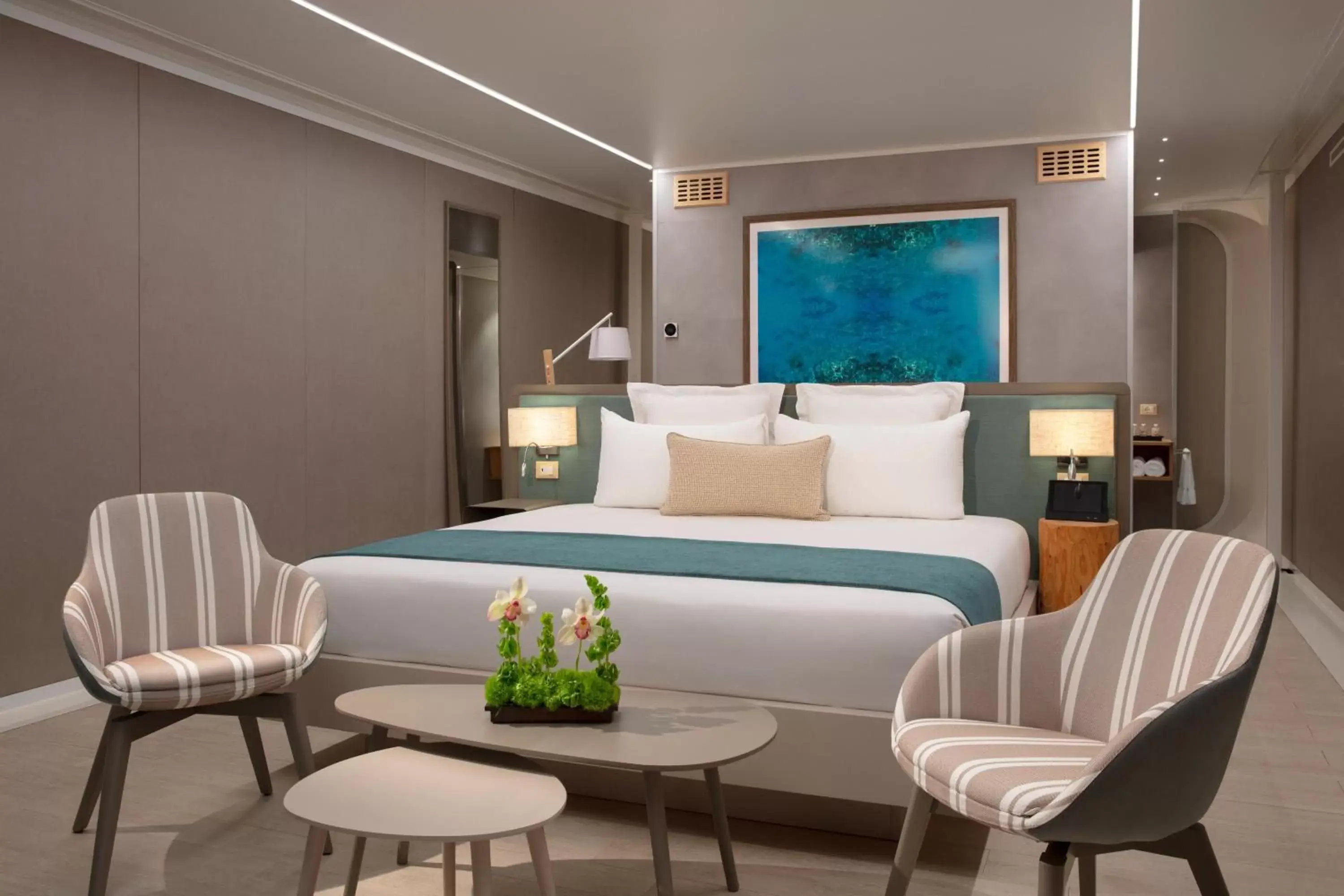 Bed in Dreams Curacao Resort, Spa & Casino