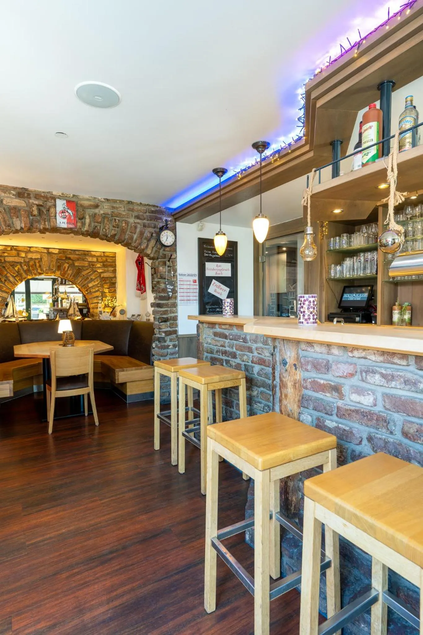 Dining area in Triton