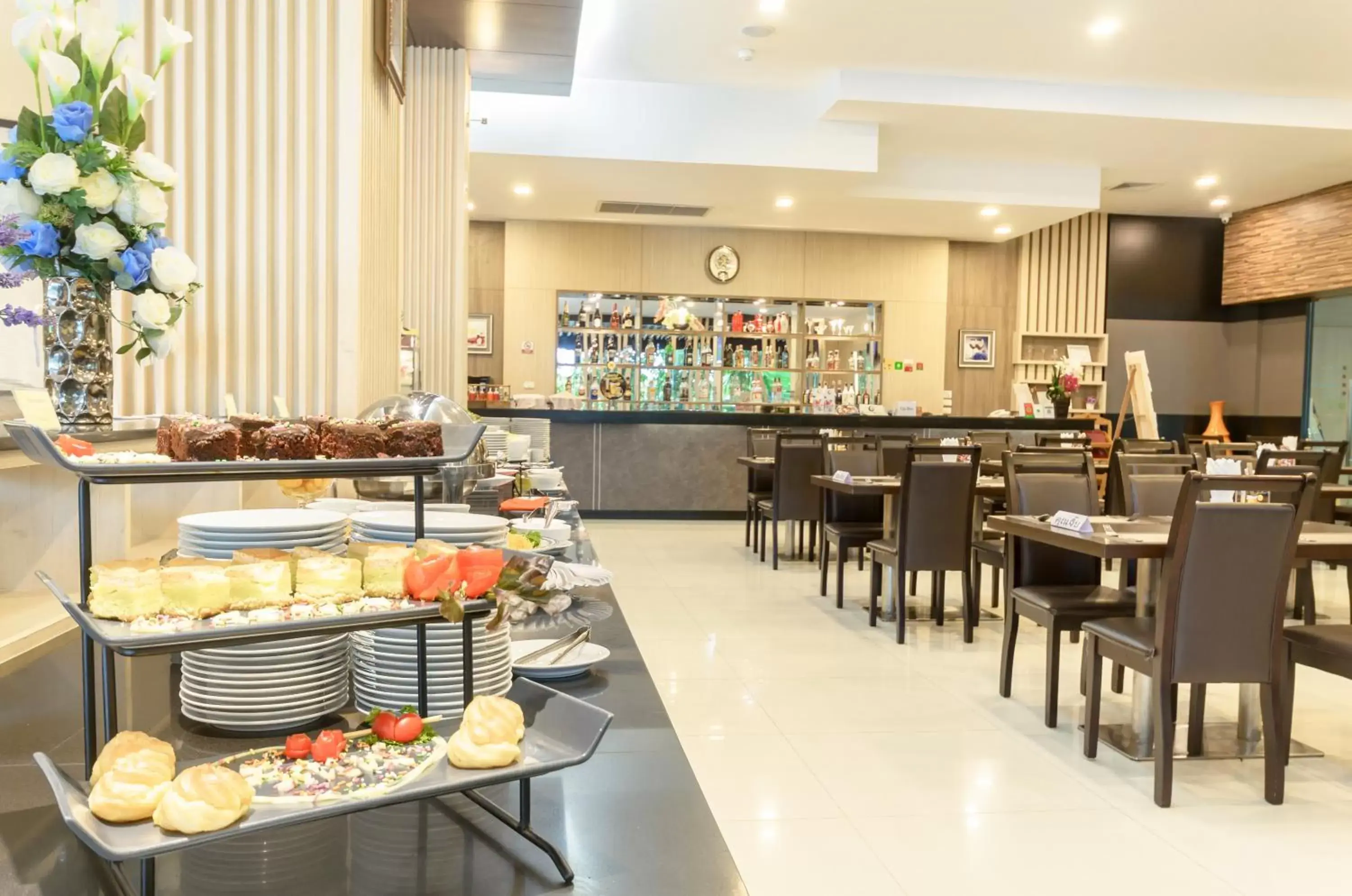 Restaurant/places to eat in Eastpana Hotel - SHA Extra Plus Restaurant/places to eat in Eastpana Hotel - SHA Extra Plus