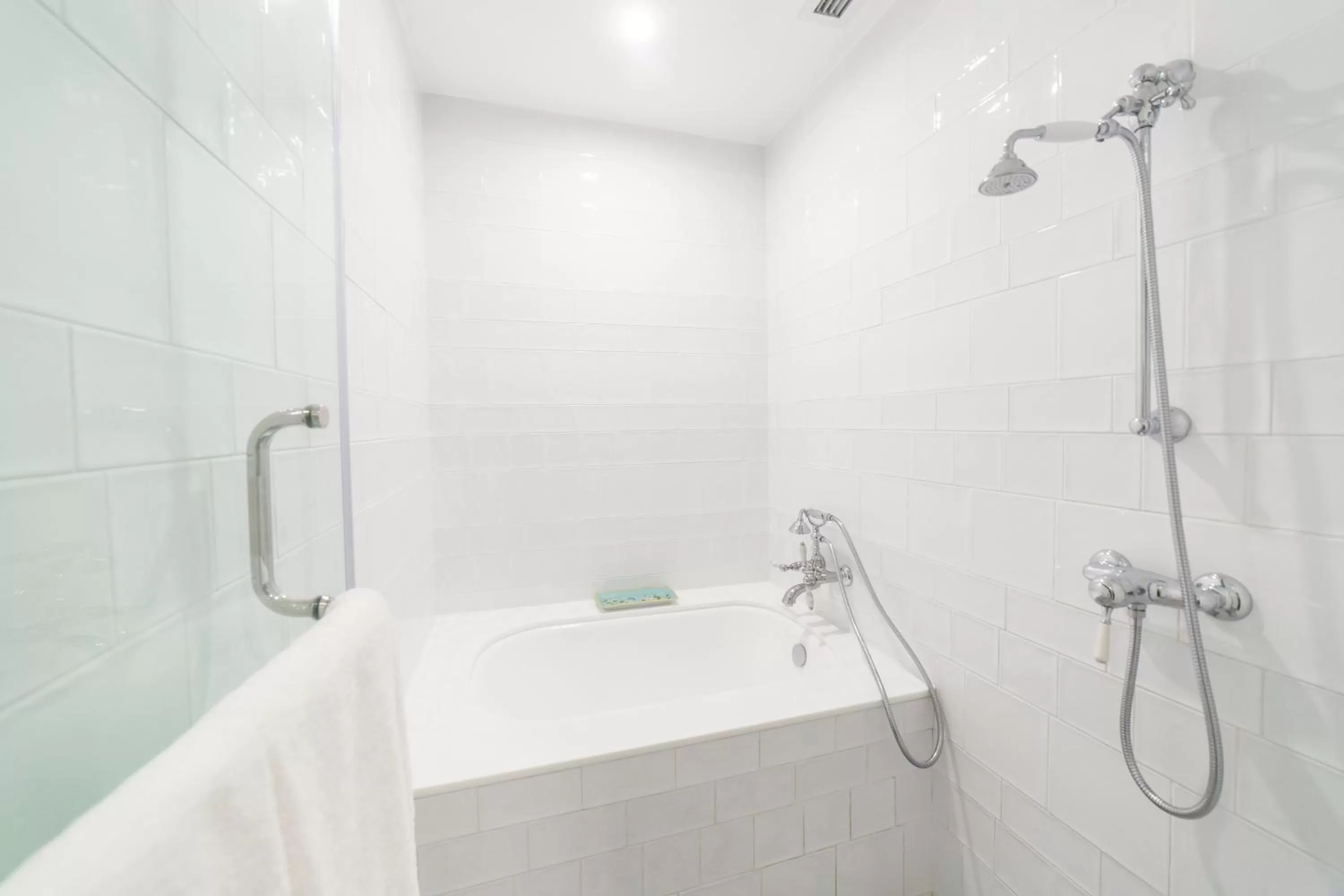 Tung Nam Lou Art Hotel