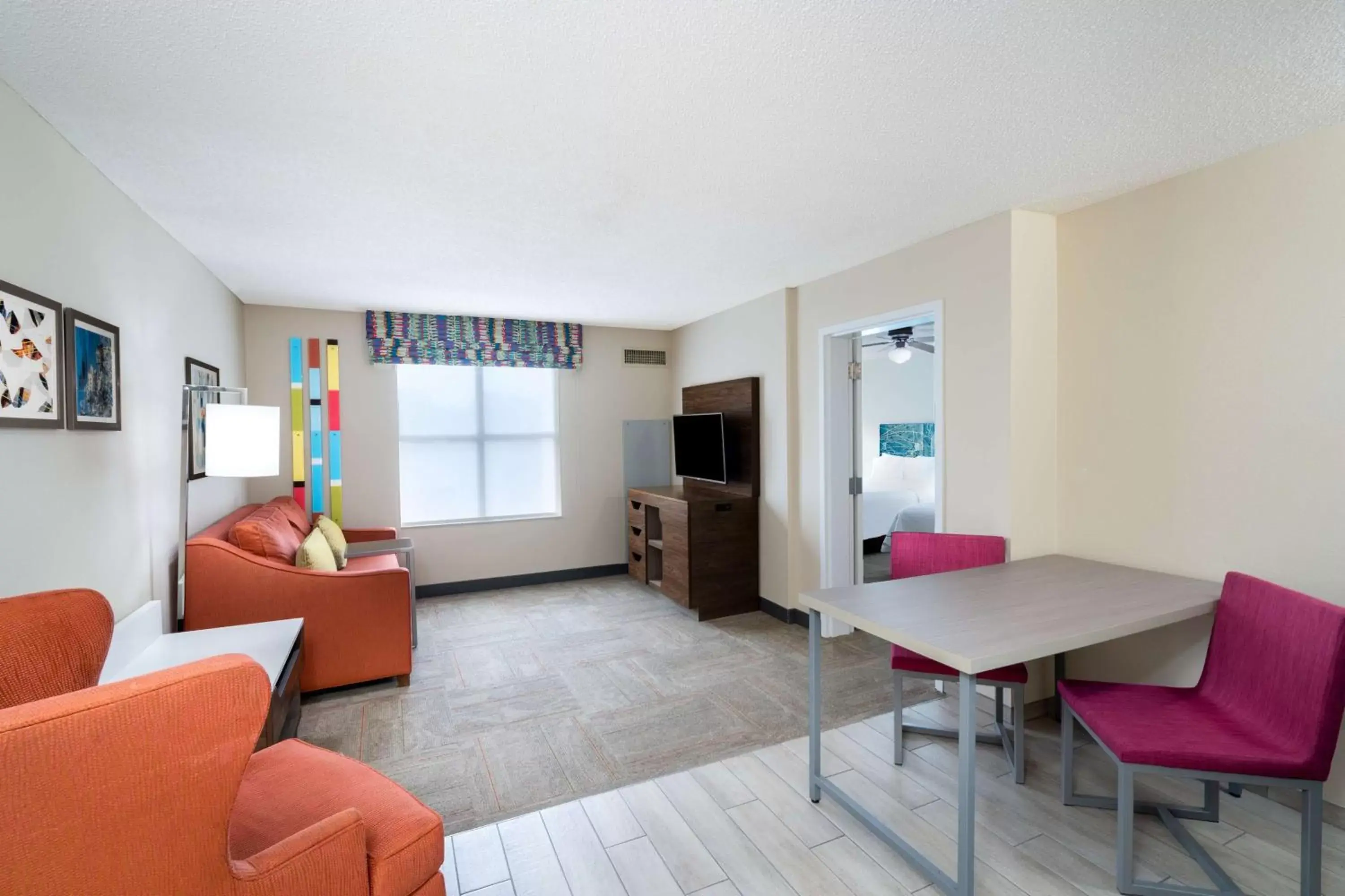 Living room, Seating Area in Hampton Inn & Suites West Little Rock