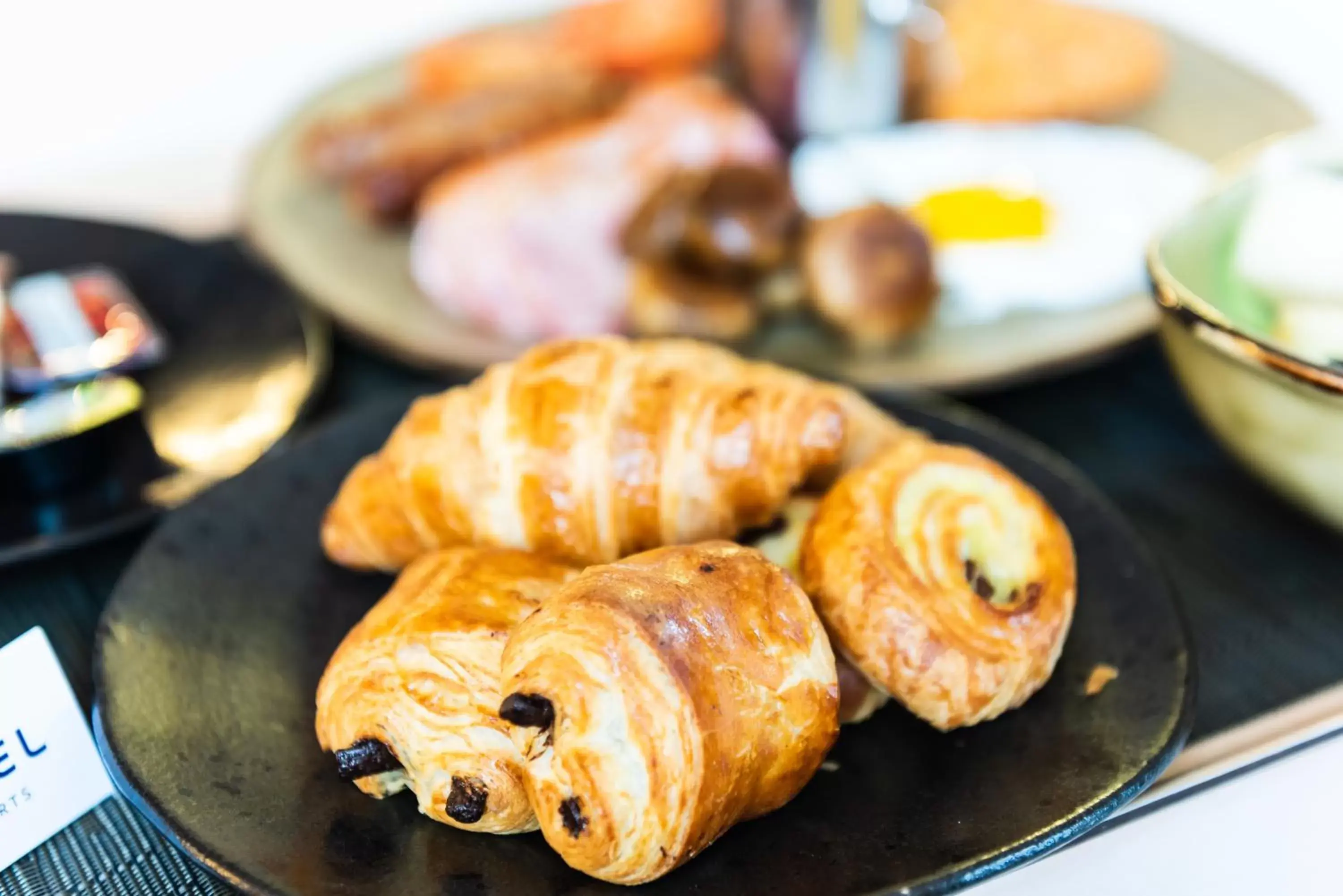 Breakfast, Food in Novotel Cardiff Centre