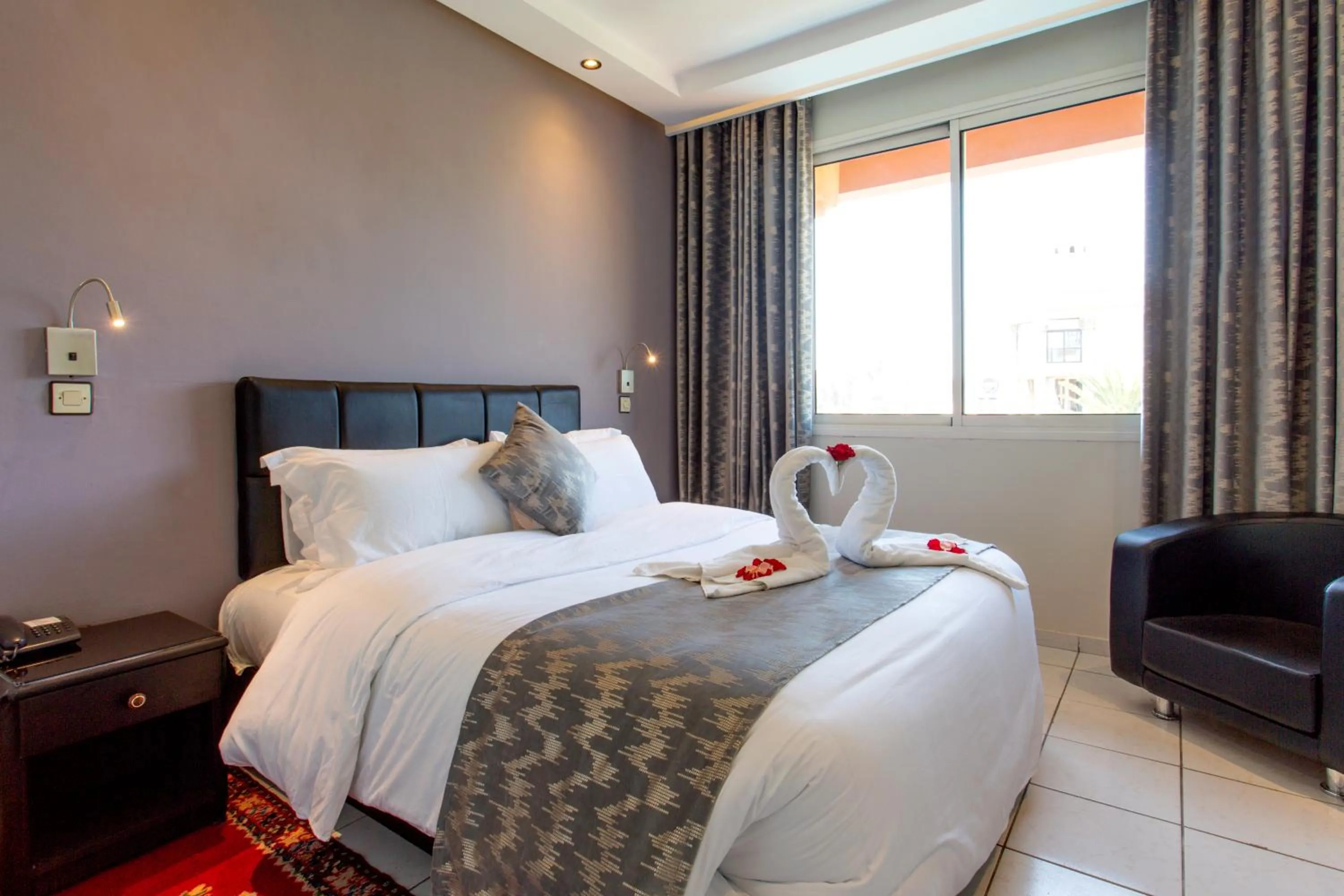 Garden view, Bed in Hotel Akabar