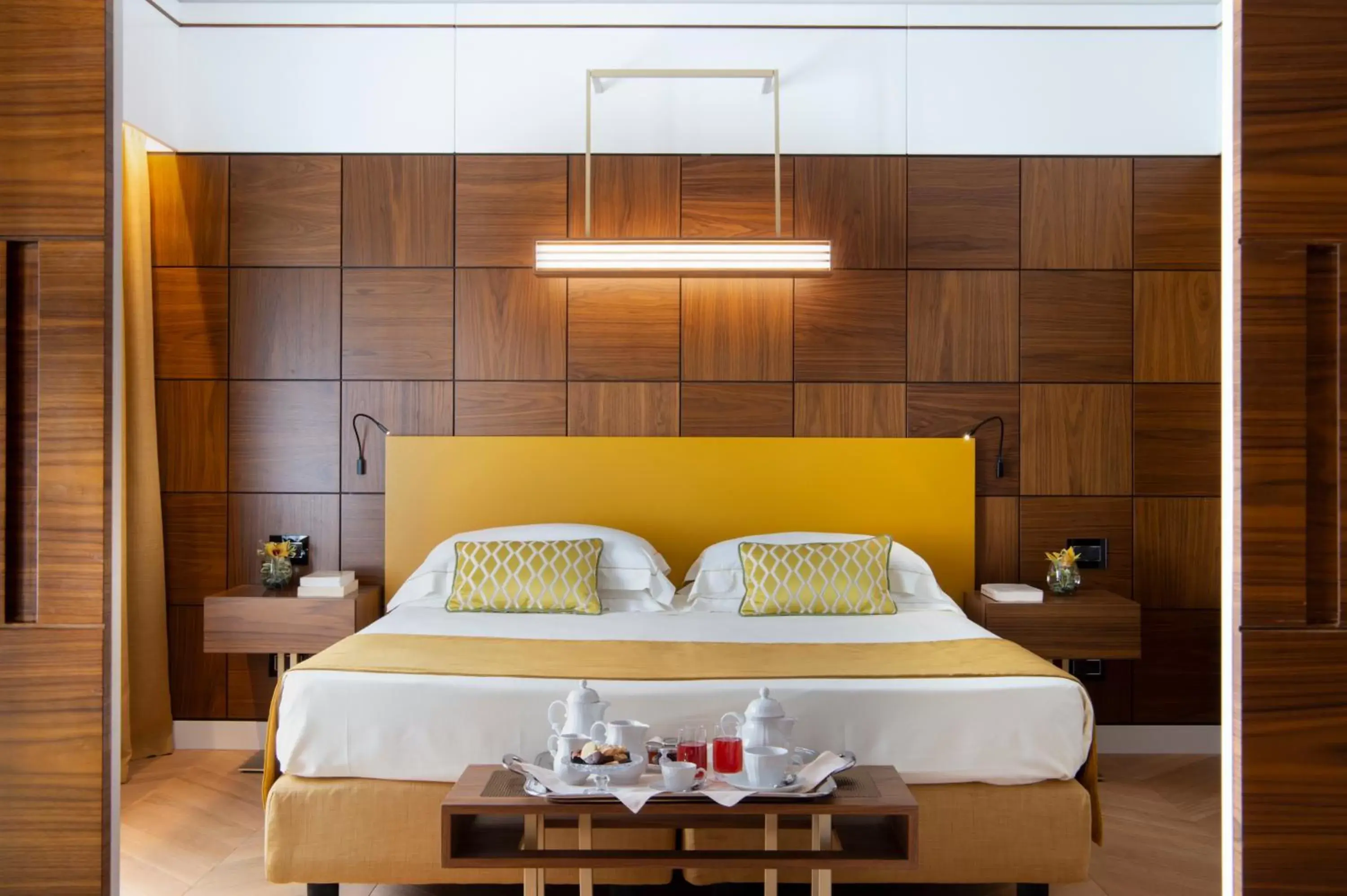 Bedroom, Bed in Hotel degli Orafi