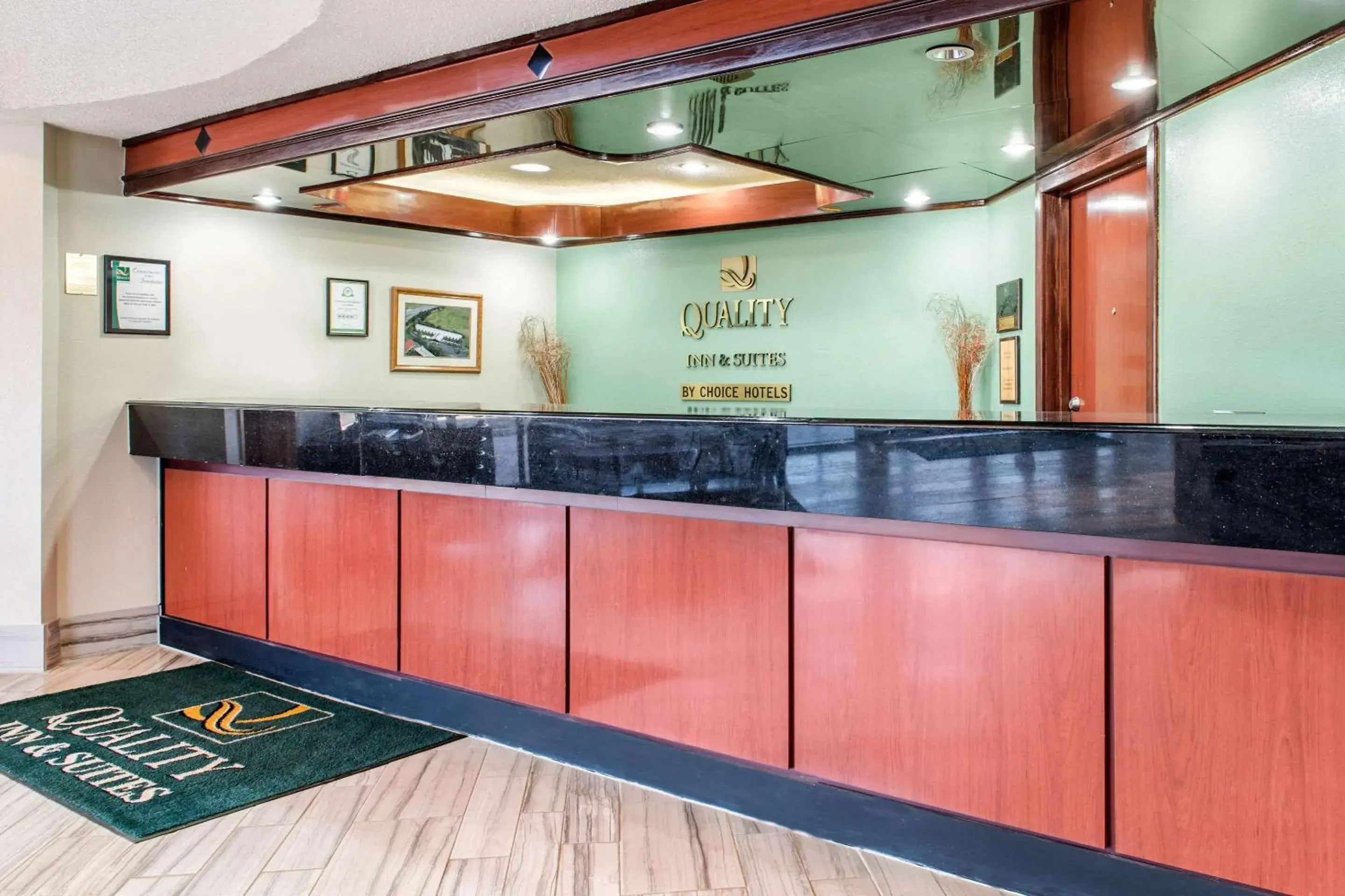 Lobby or reception, Lobby/Reception in Quality Inn & Suites Miamisburg - Dayton South