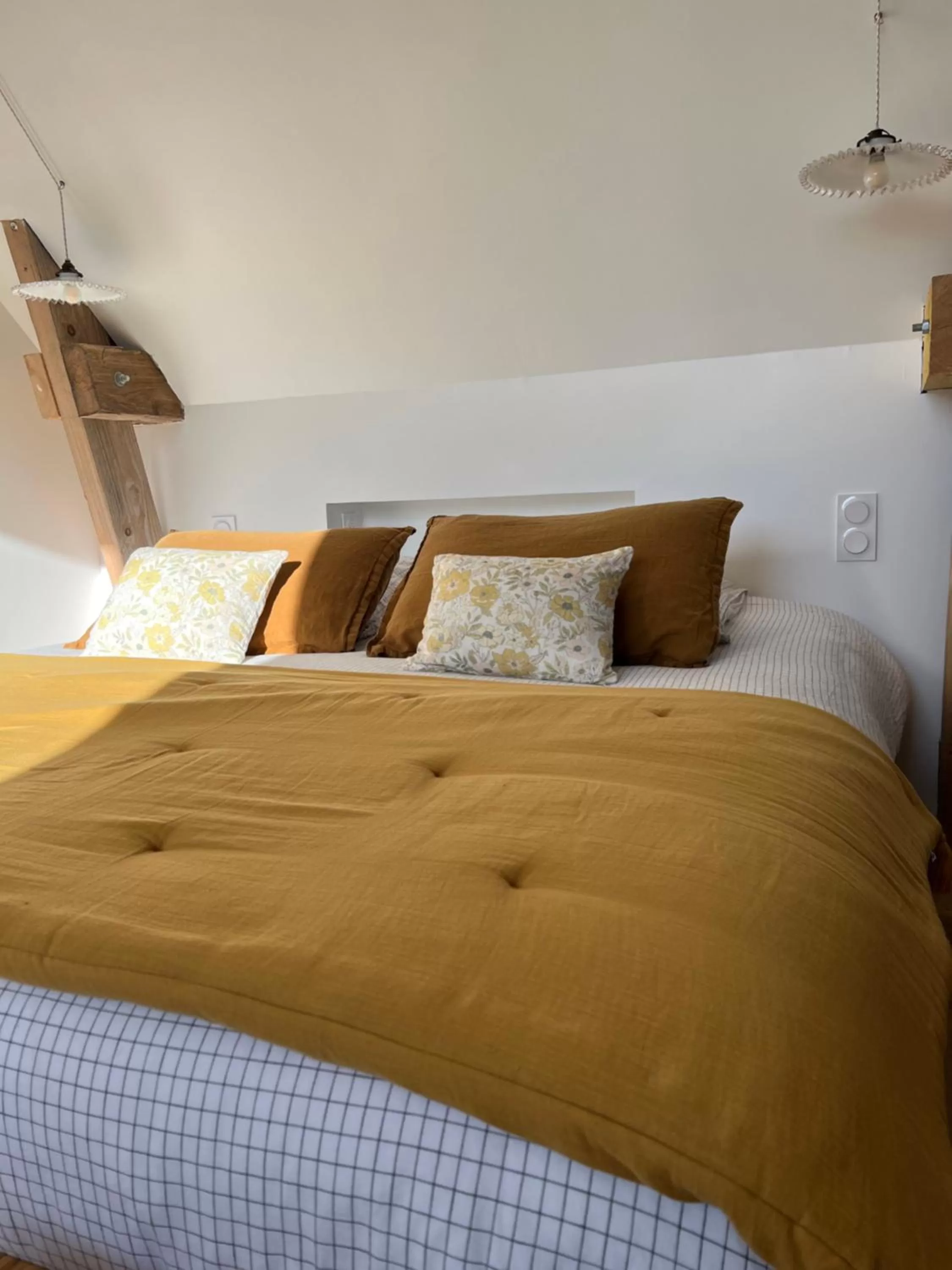 Bed in Le Logis de la Lettre