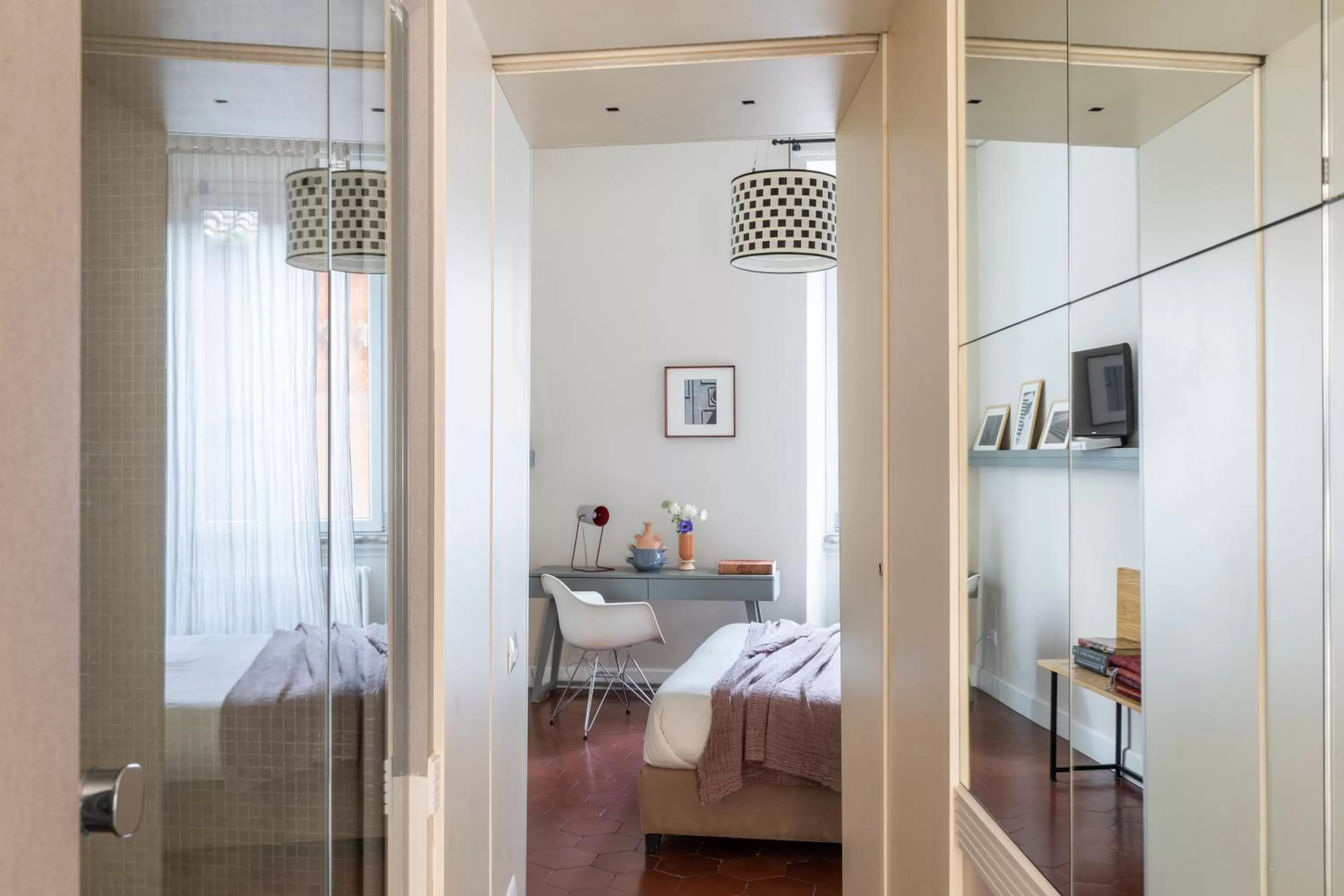 Photo of the whole room, Bed in MyNavona