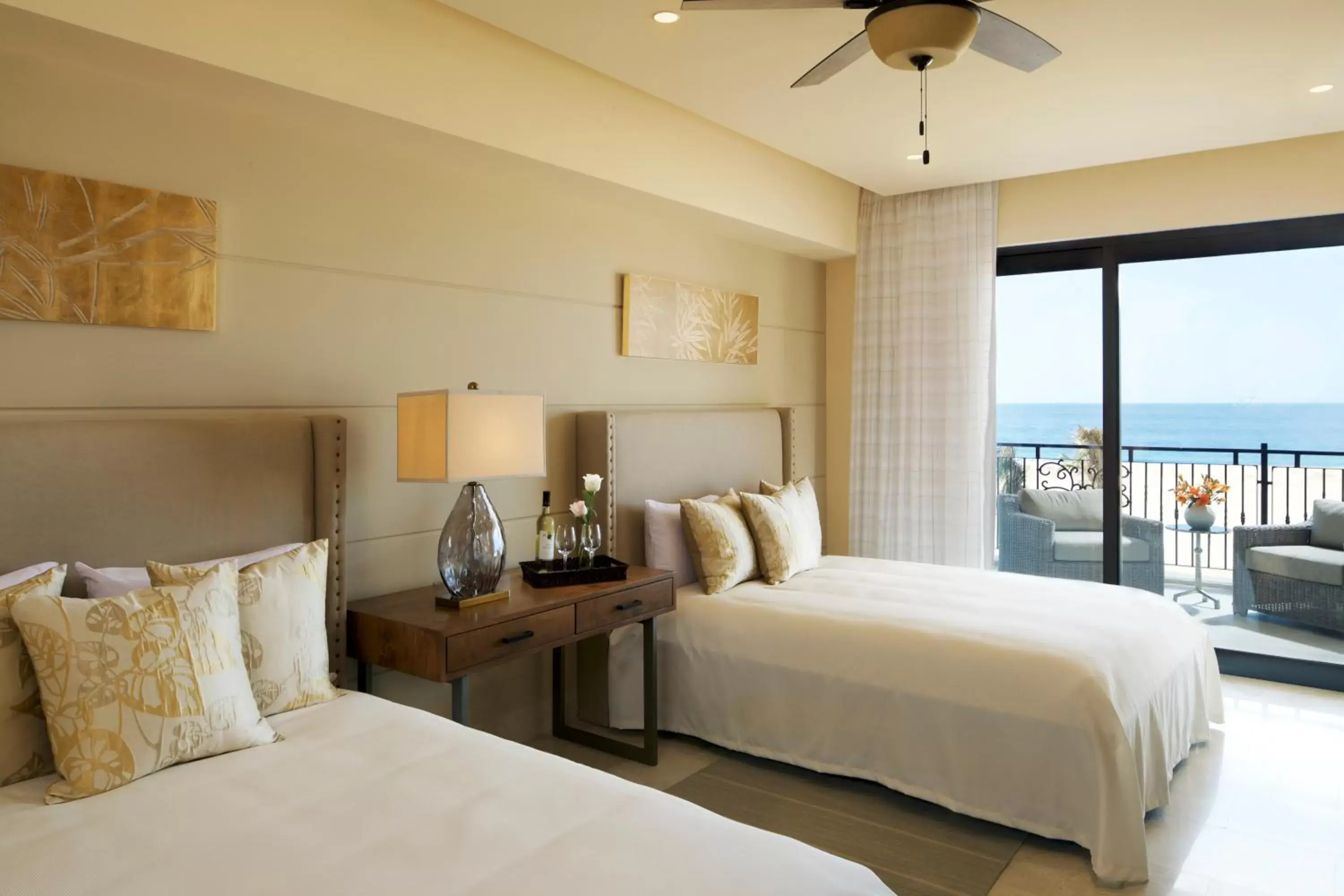 Bedroom, Bed in Grand Solmar Pacific Dunes Resort, Golf & Spa