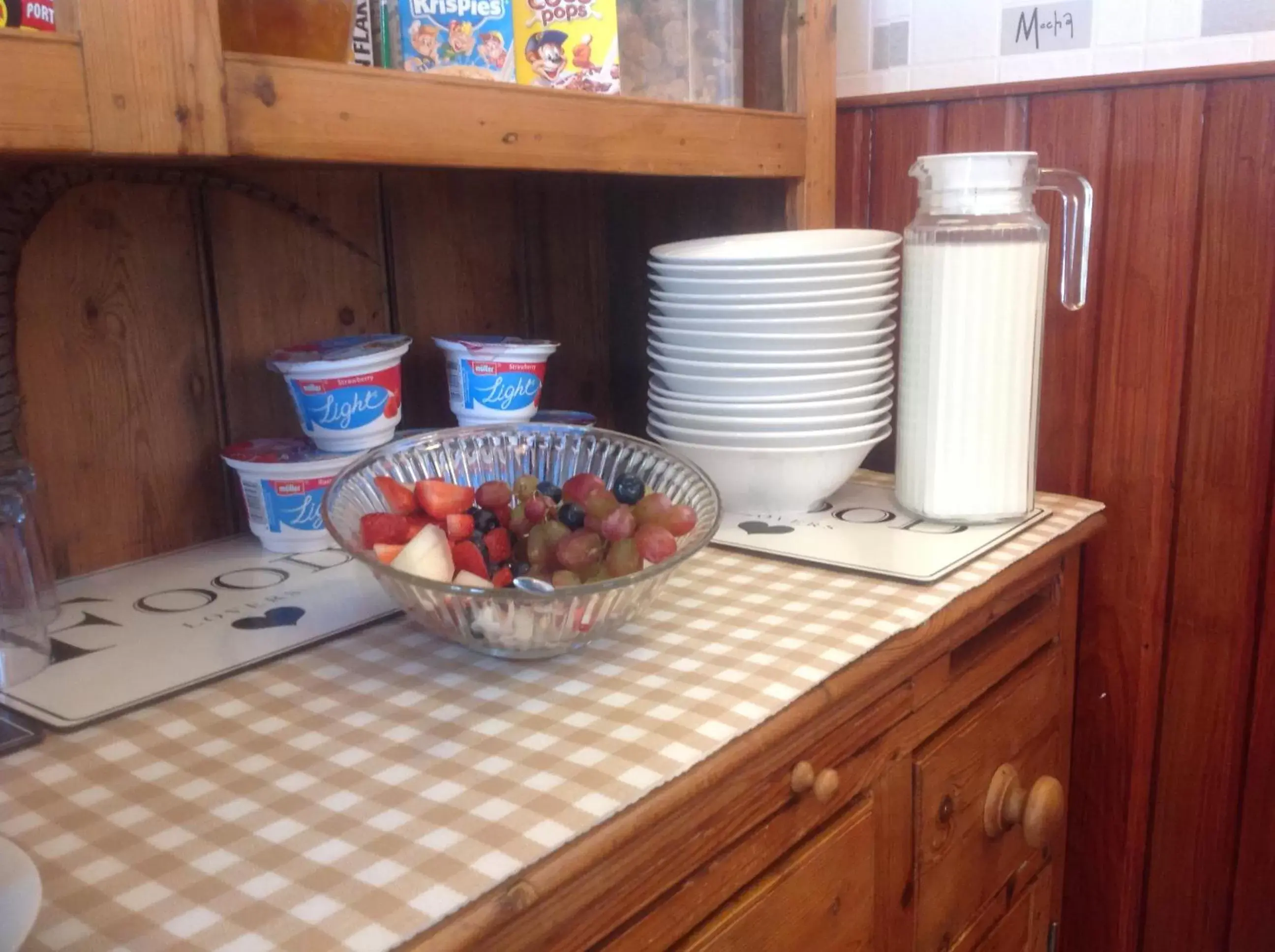 Food, Coffee/Tea Facilities in Cleasewood Guest House