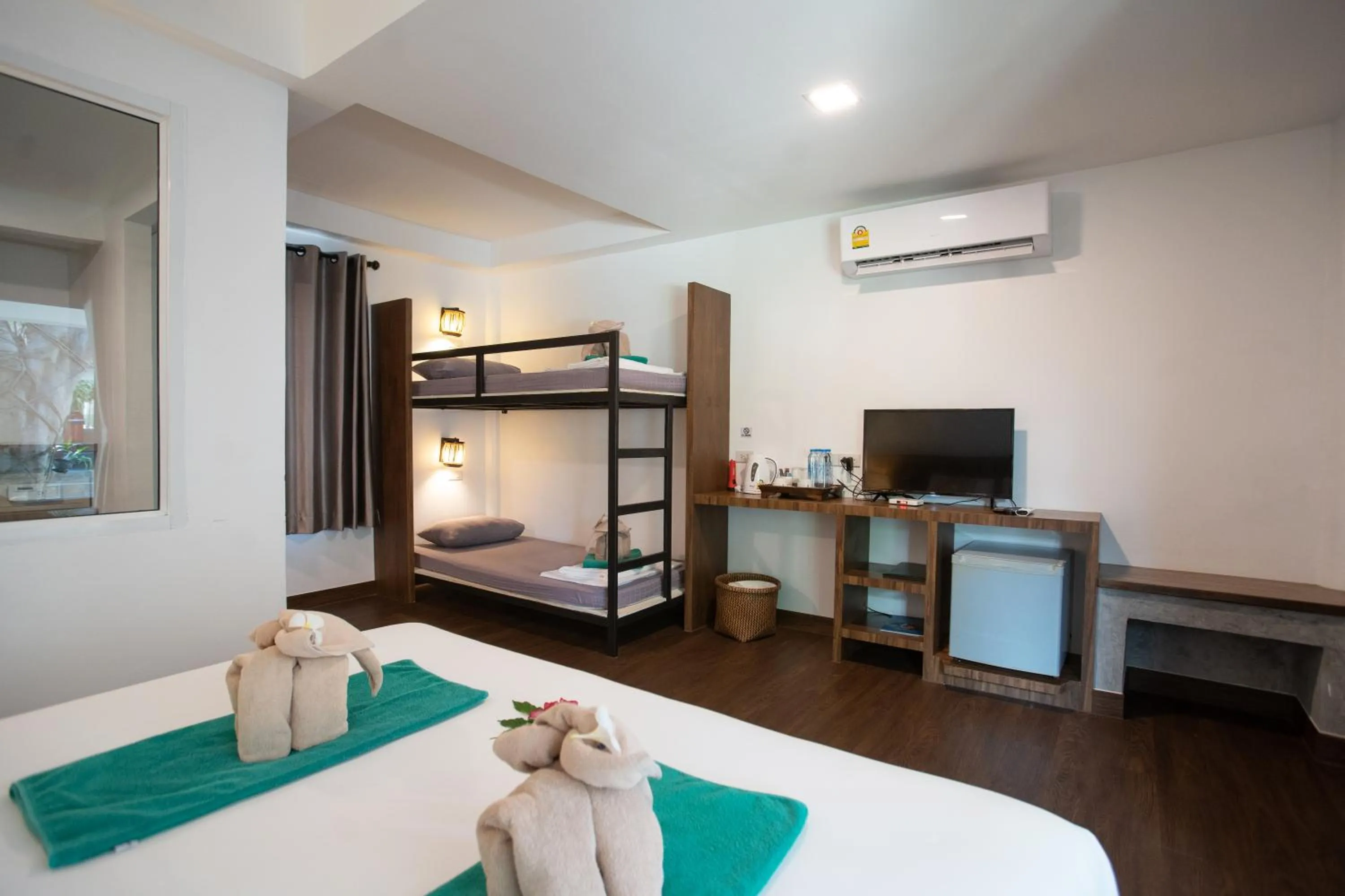 Bed in Southern Lanta Resort