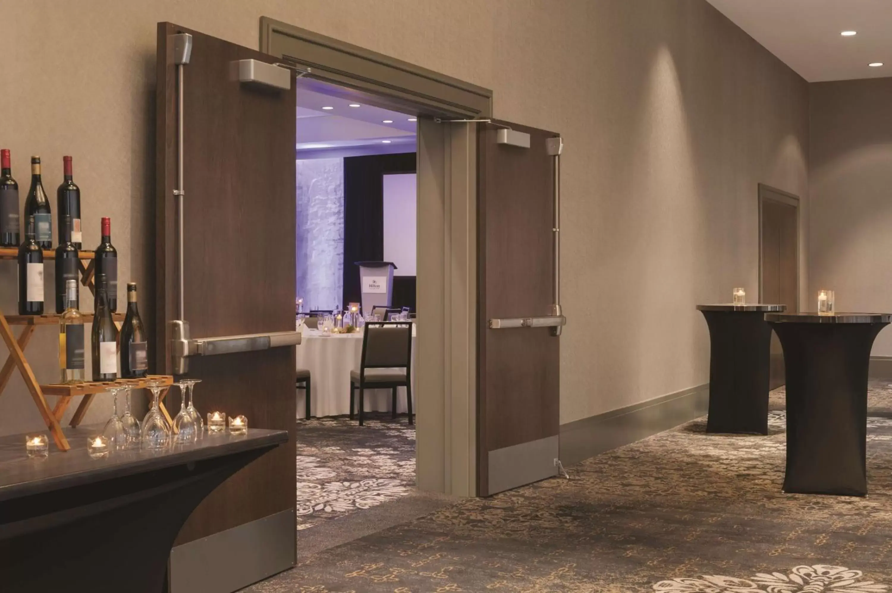 Meeting/conference room in Hilton Vancouver Airport