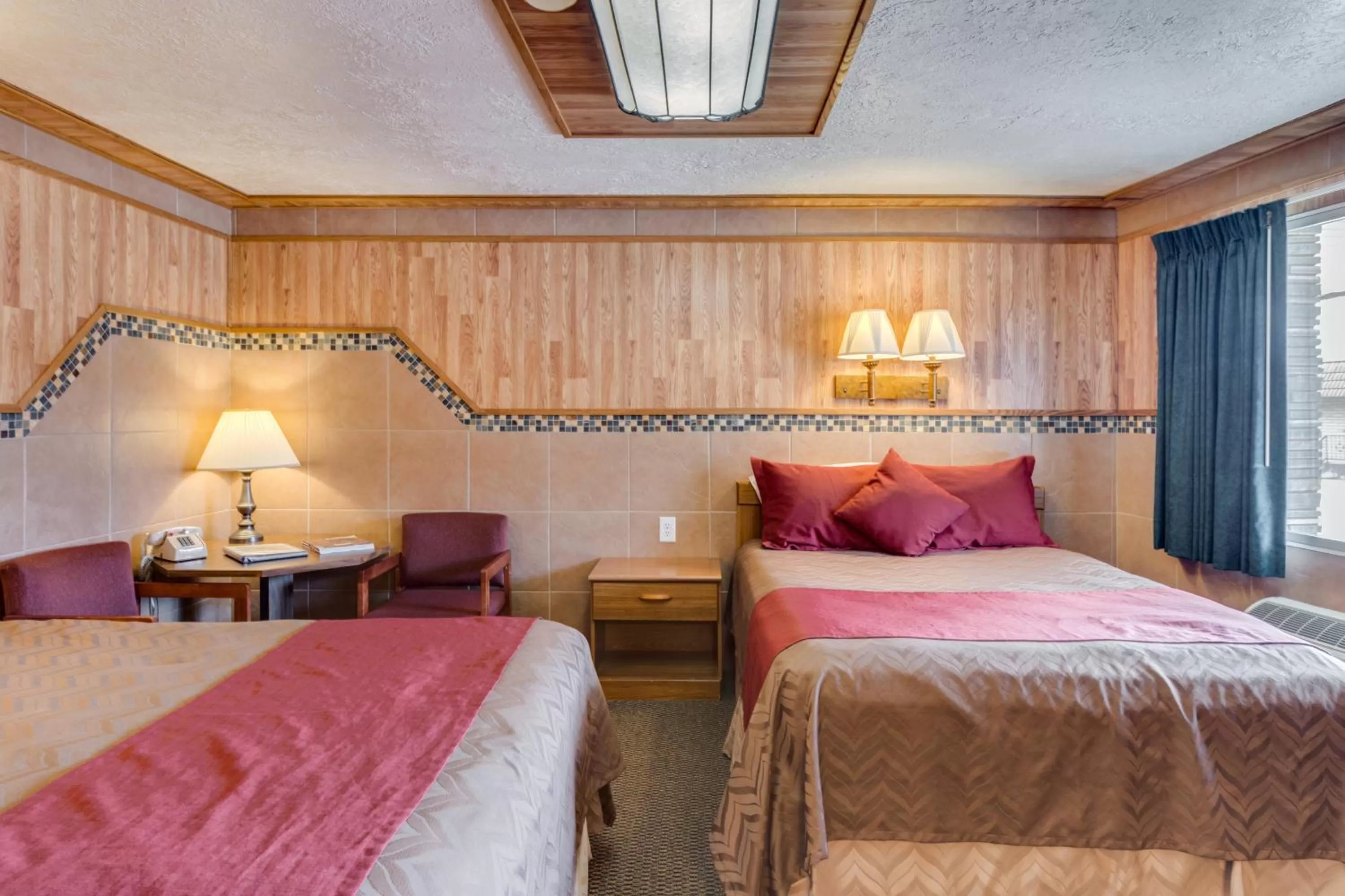 Bed in Zion Park Motel