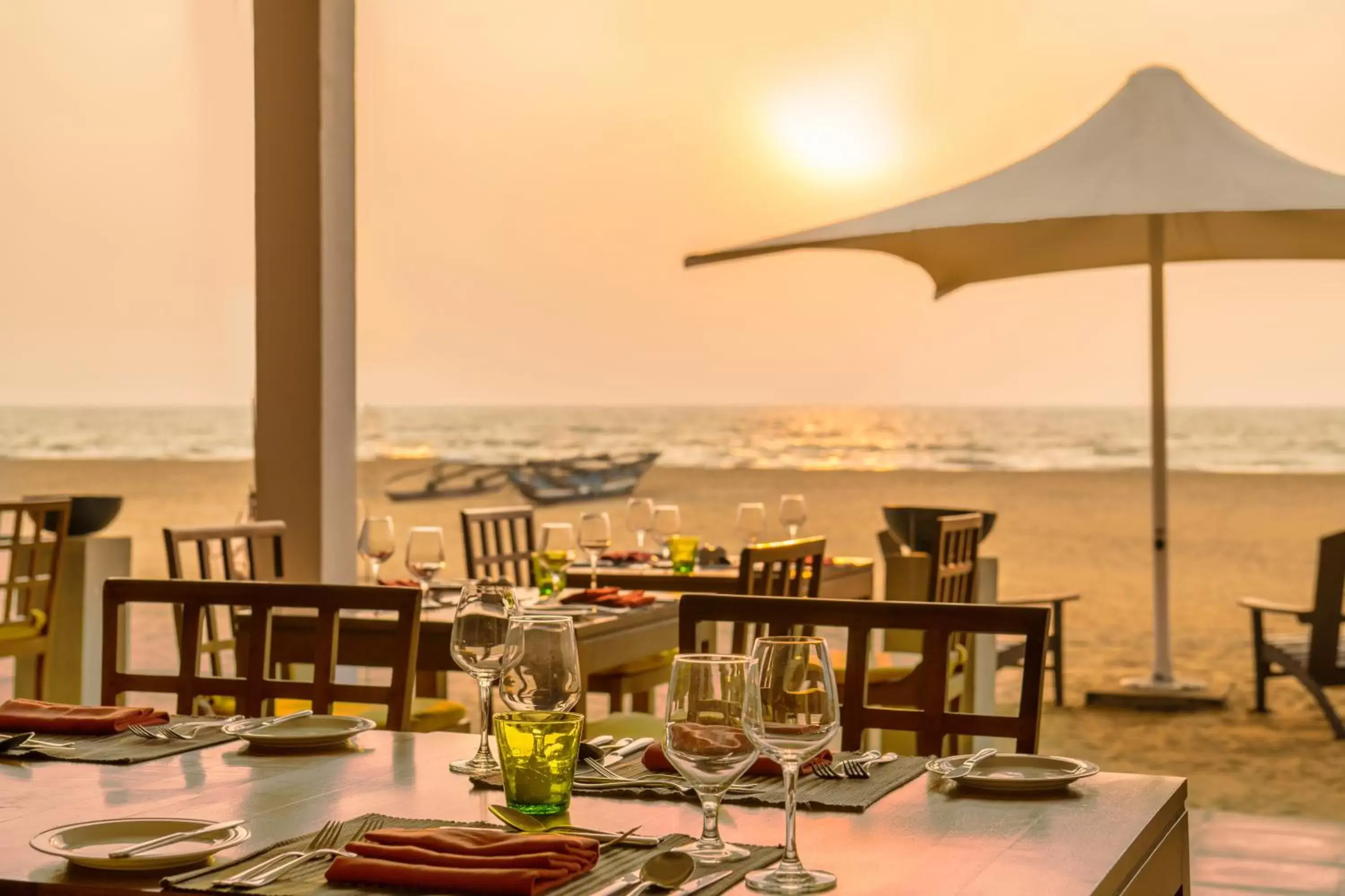 Restaurant/places to eat in Jetwing Sea Restaurant/places to eat in Jetwing Sea