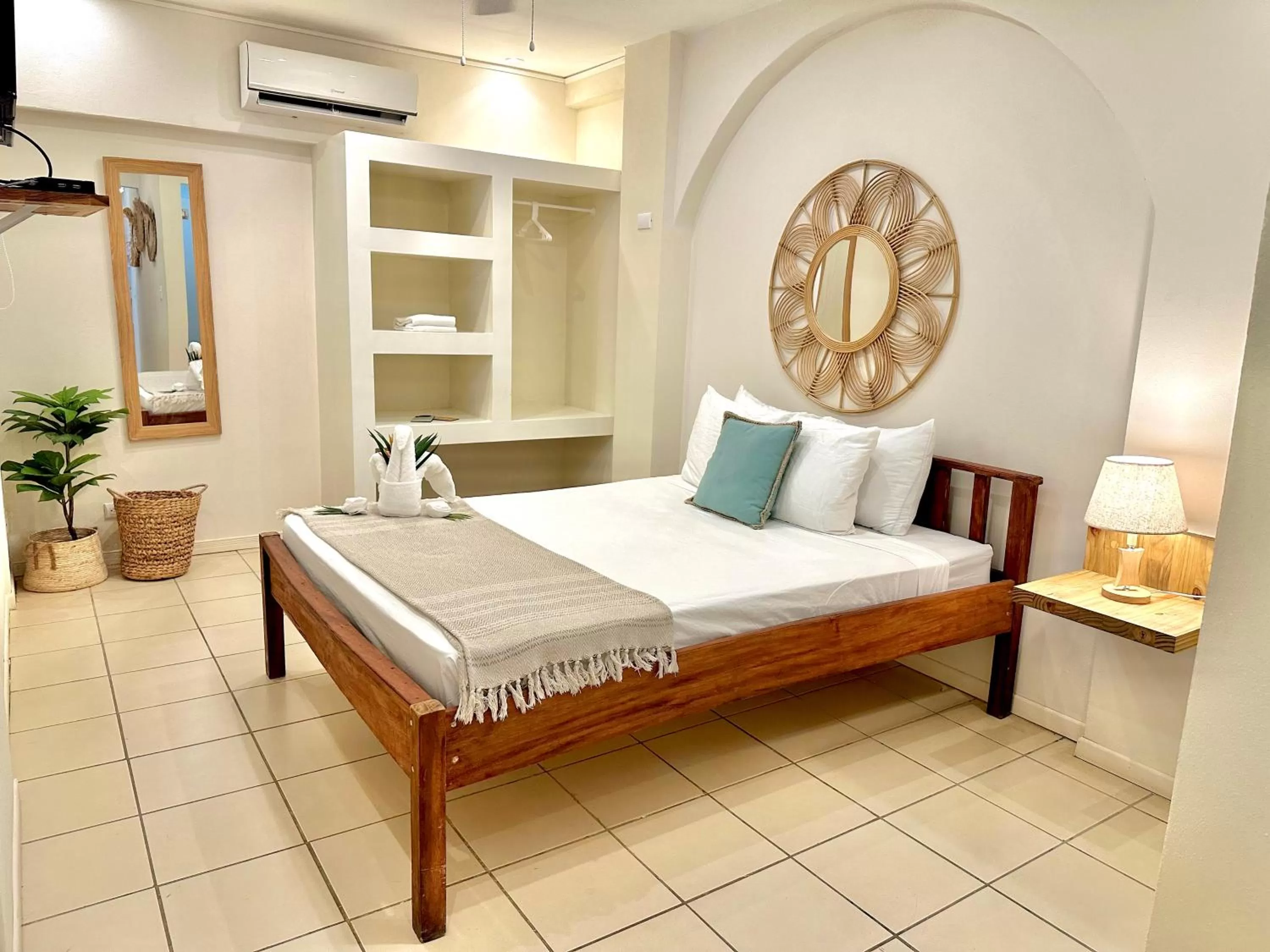 Bed in Zulu Surf Hotel Tamarindo