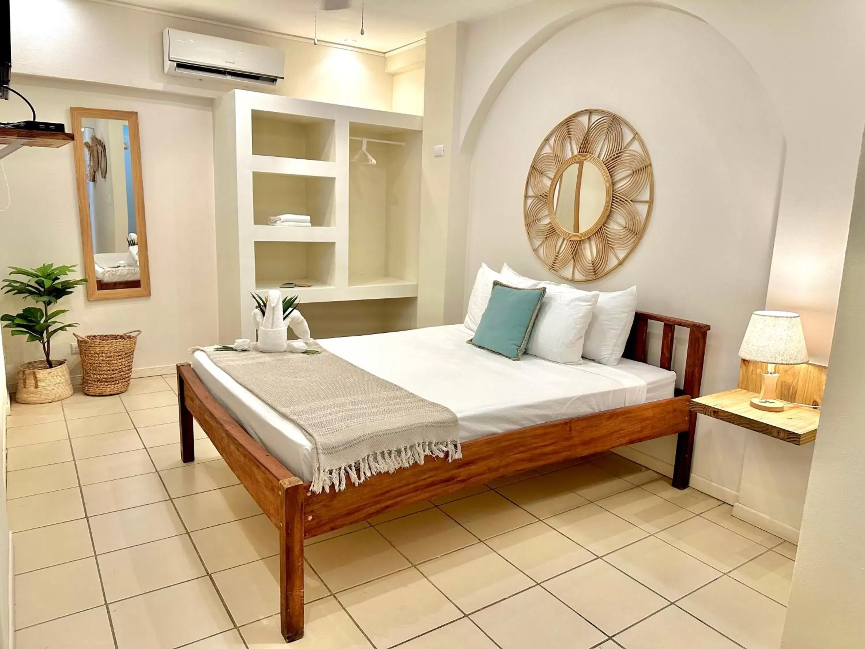 Bed in Zulu Surf Hotel Tamarindo