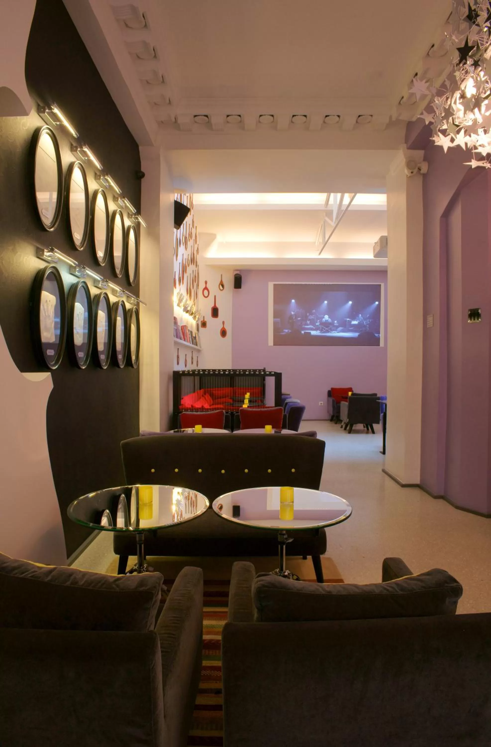 Lounge or bar in Hôtel du Triangle d'Or