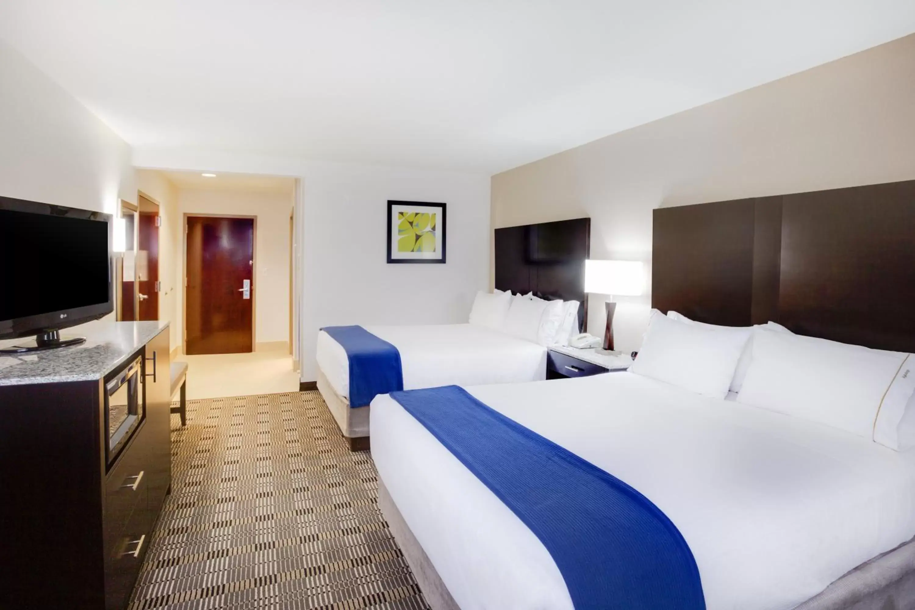 Photo of the whole room, Bed in Holiday Inn Express Hotel & Suites Mebane, an IHG Hotel