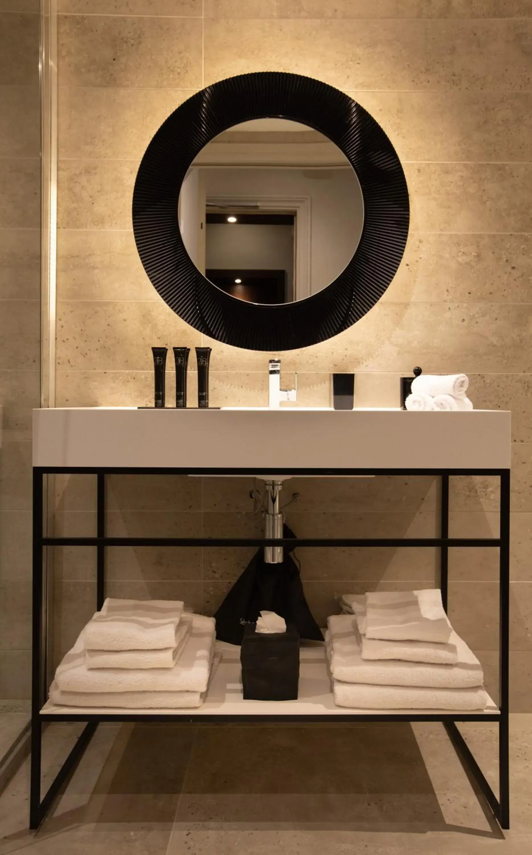 Decorative detail, Bathroom in Résidence & Spa Le Prince Régent