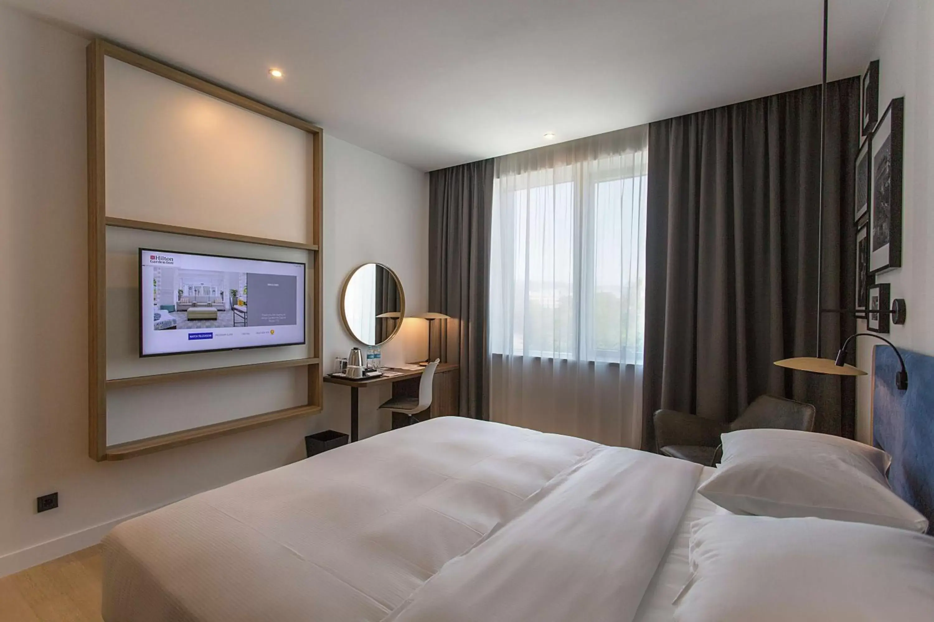 Bedroom, Bed in Hilton Garden Inn Zagreb - Radnička