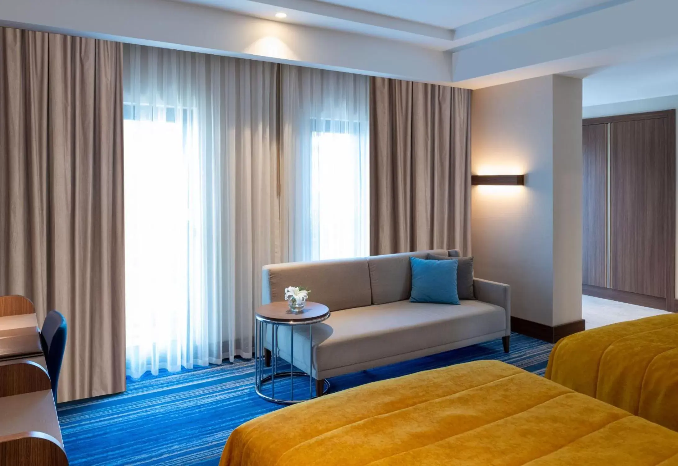 Bedroom, Seating Area in Mövenpick Hotel Istanbul Asia Airport