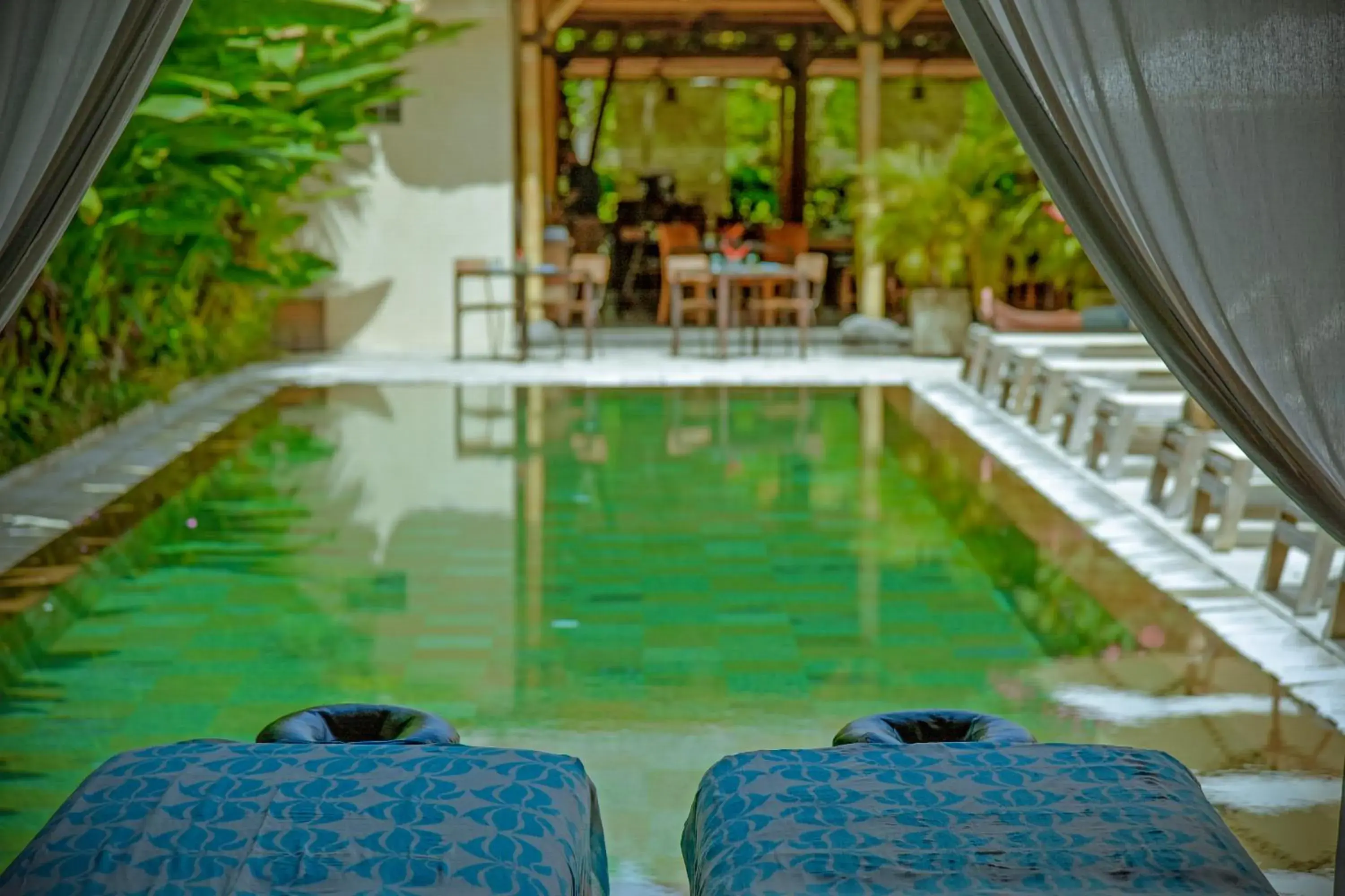 Massage, Swimming Pool in The Open House