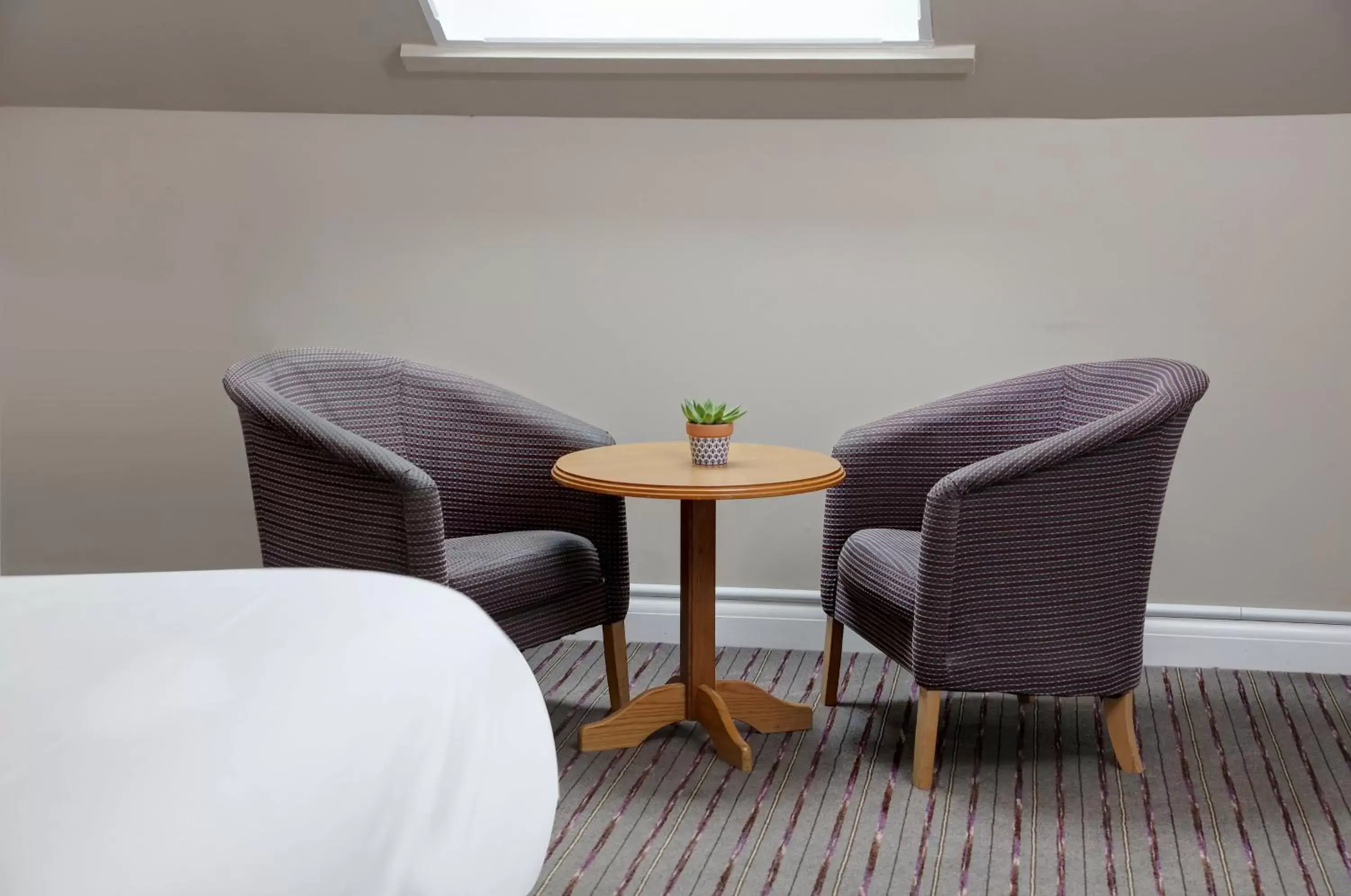 Bedroom, Seating Area in Orchid Epsom; Sure Hotel Collection by Best Western