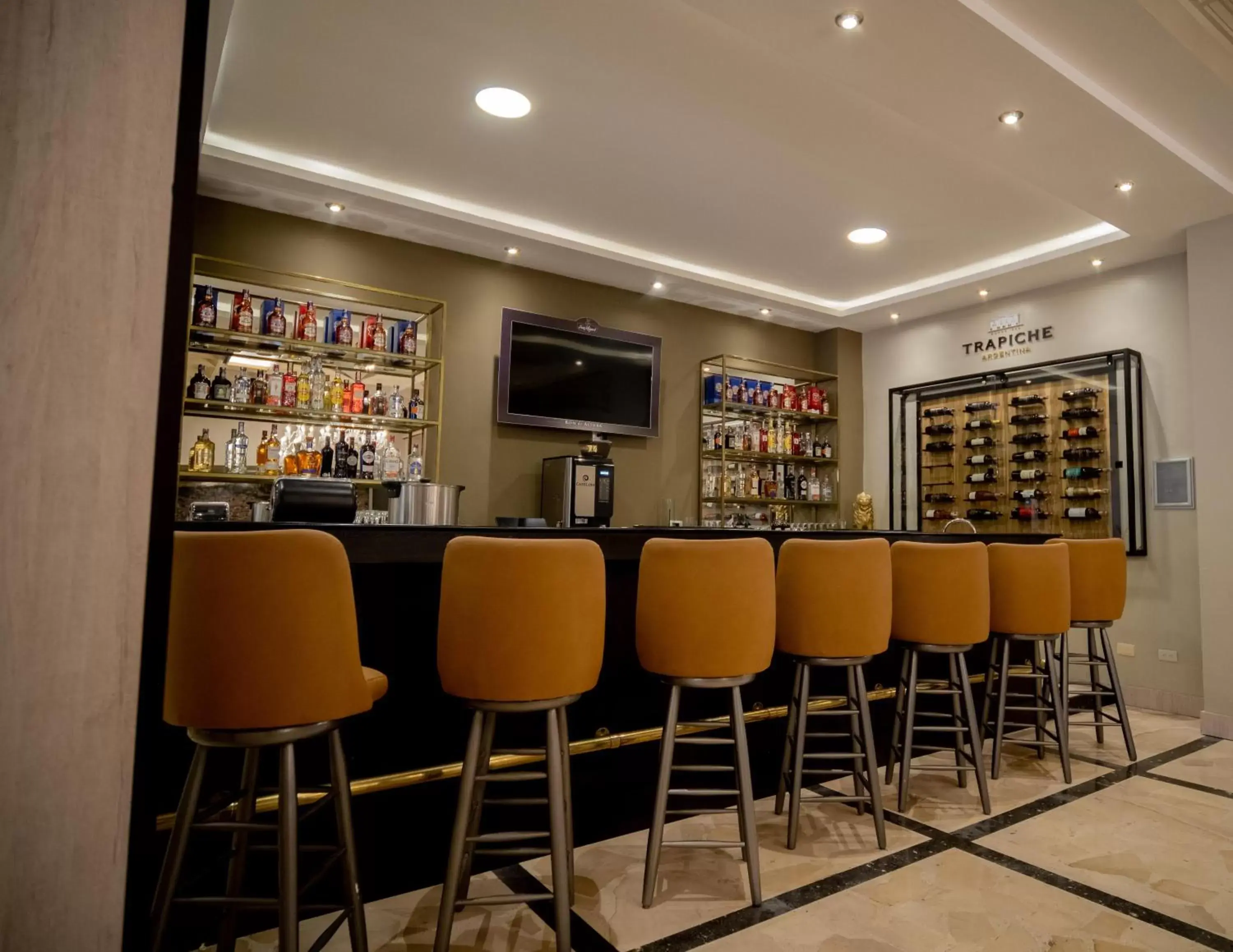 Lounge or bar, Lounge/Bar in La Quinta by Wyndham Quito