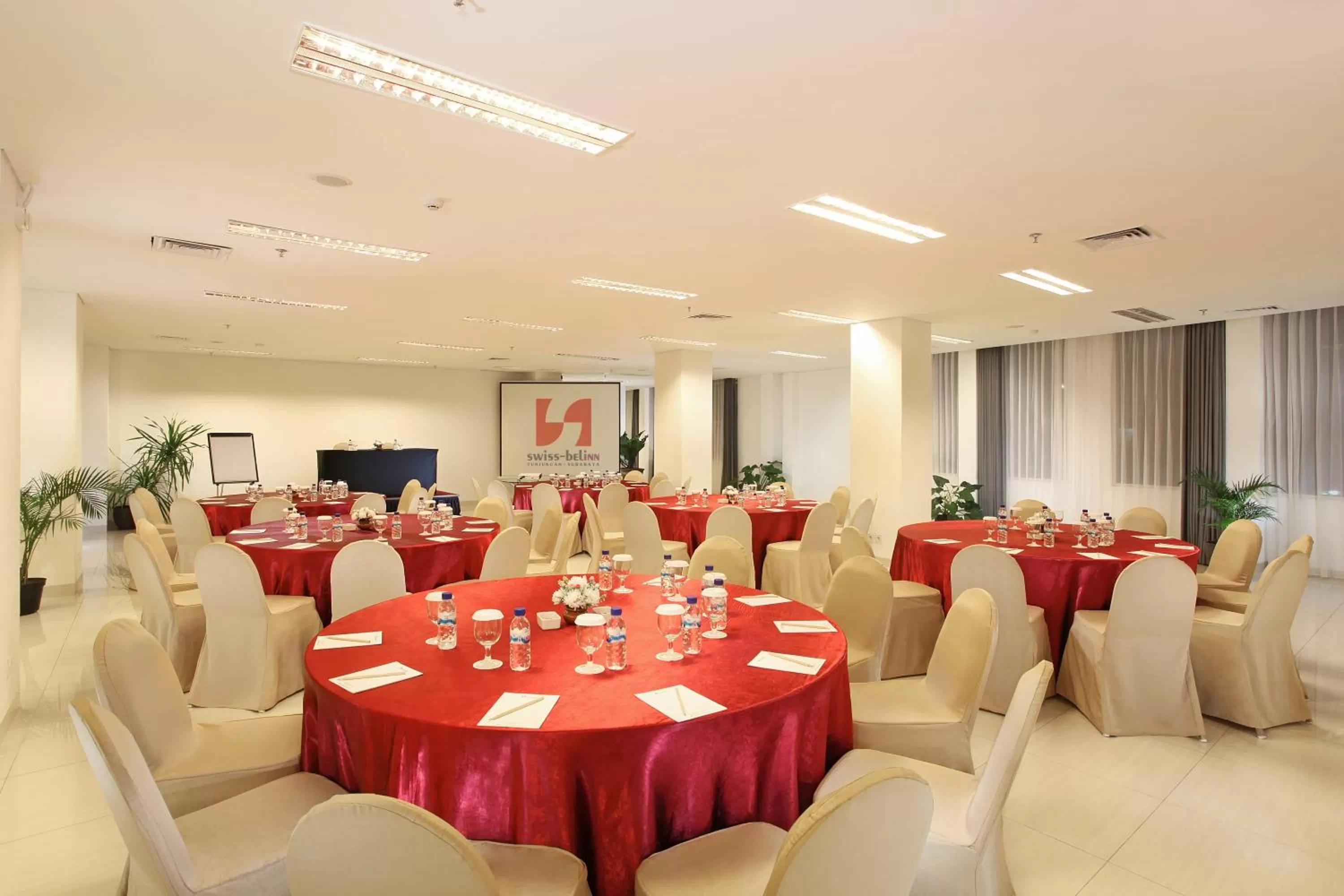Banquet/Function facilities in Swiss-Belinn Tunjungan Surabaya