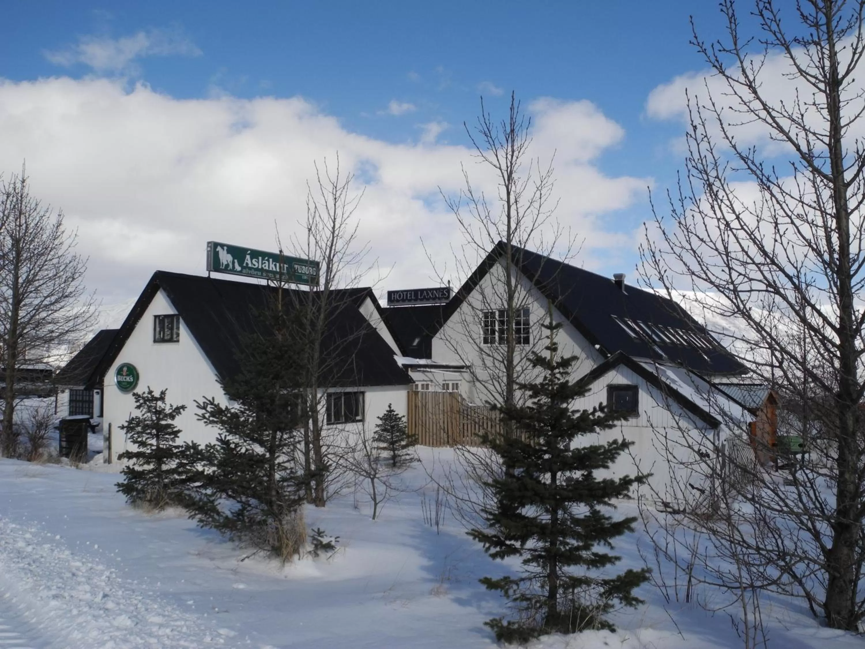 Facade/entrance in Hotel Laxnes