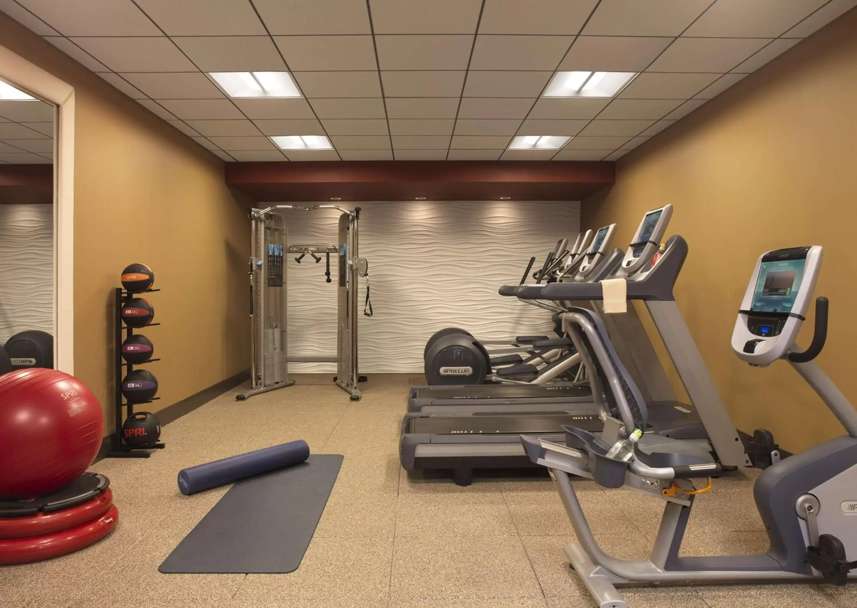 Fitness centre/facilities, Fitness Center/Facilities in The Broadway Columbia - a DoubleTree by Hilton Hotel