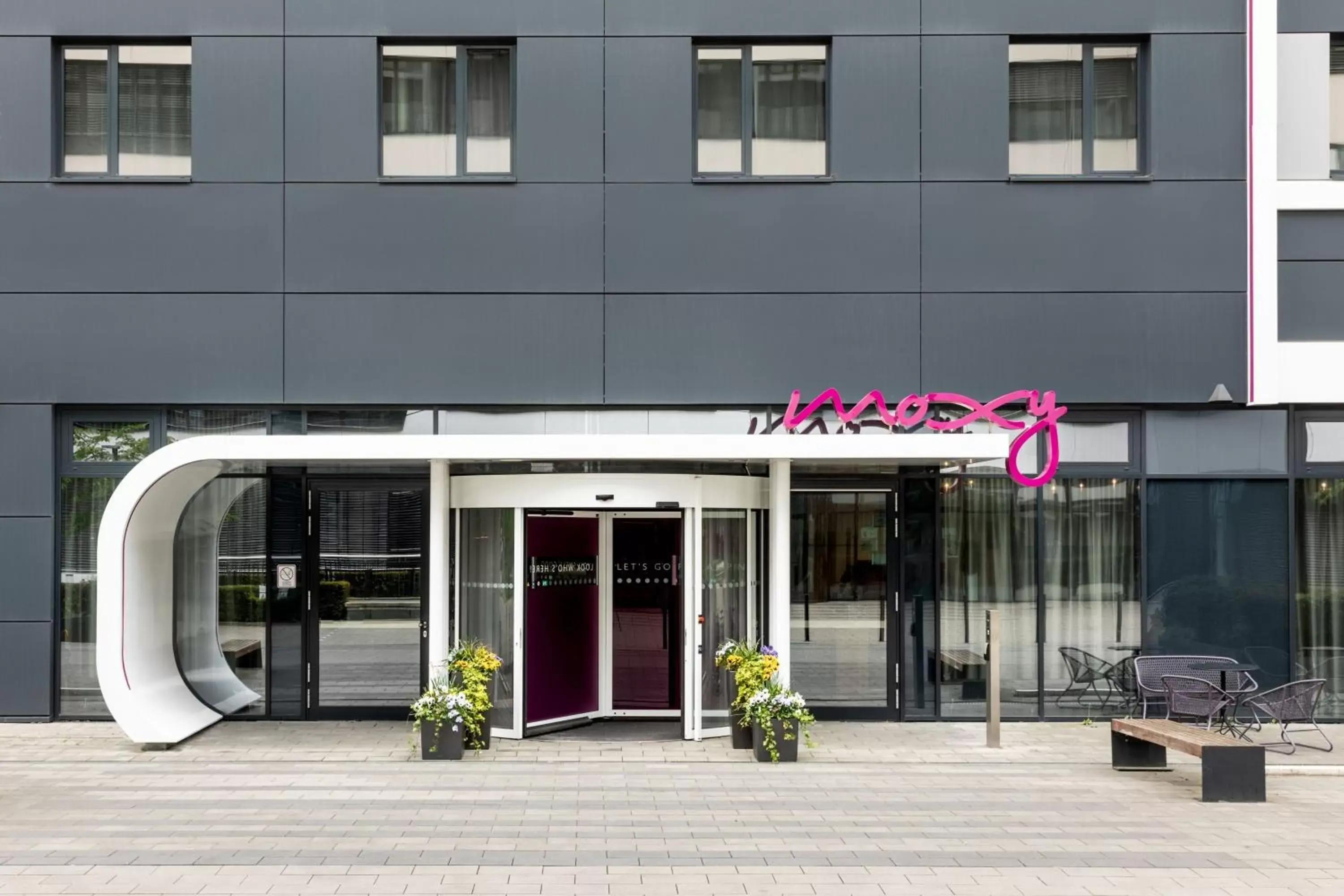 Property building in Moxy Frankfurt Eschborn