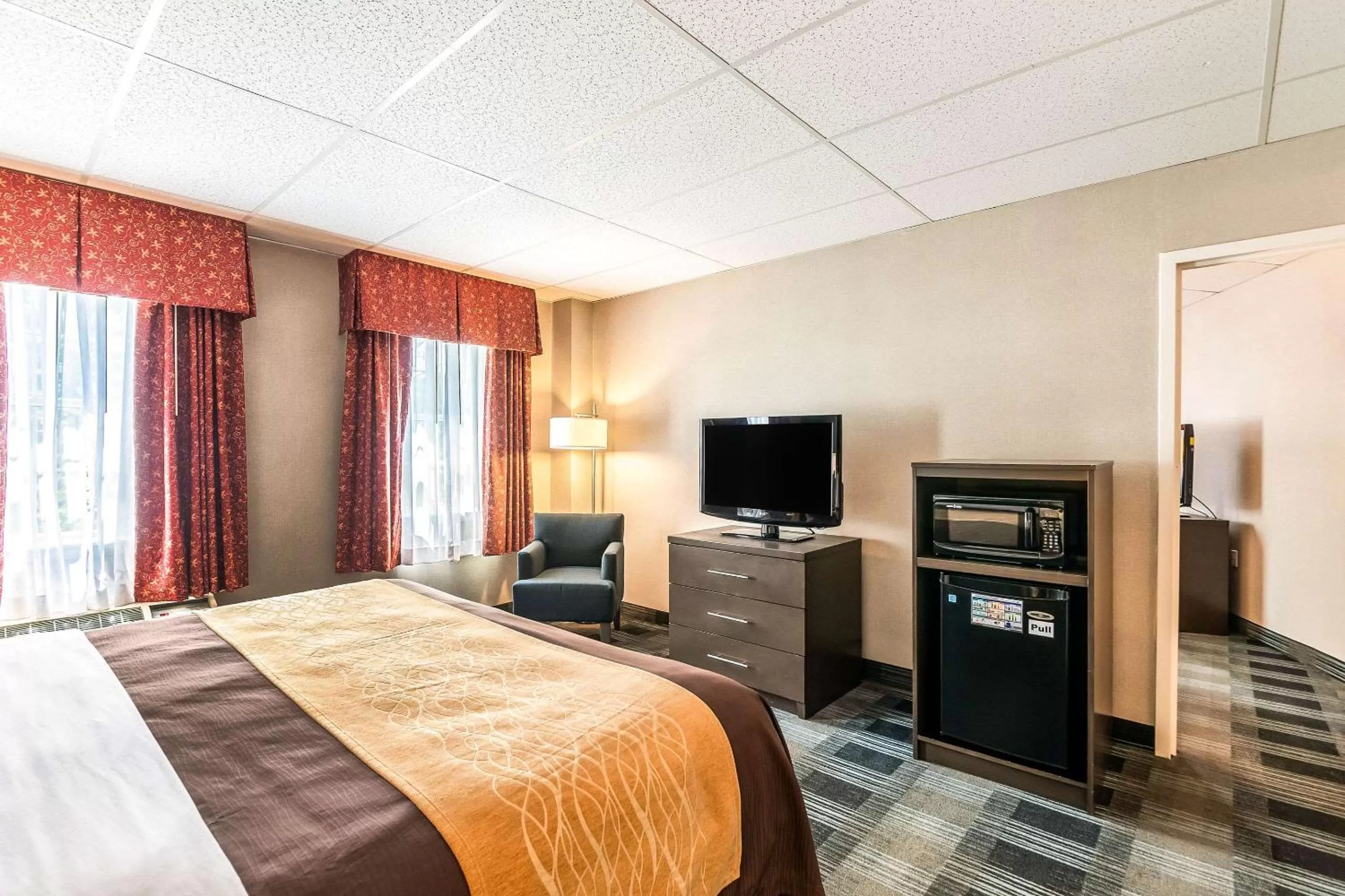 Photo of the whole room, Bed in Comfort Inn Ballston