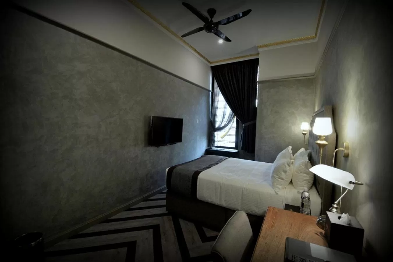 Photo of the whole room in 1969 Business Suites @ Ipoh Garden