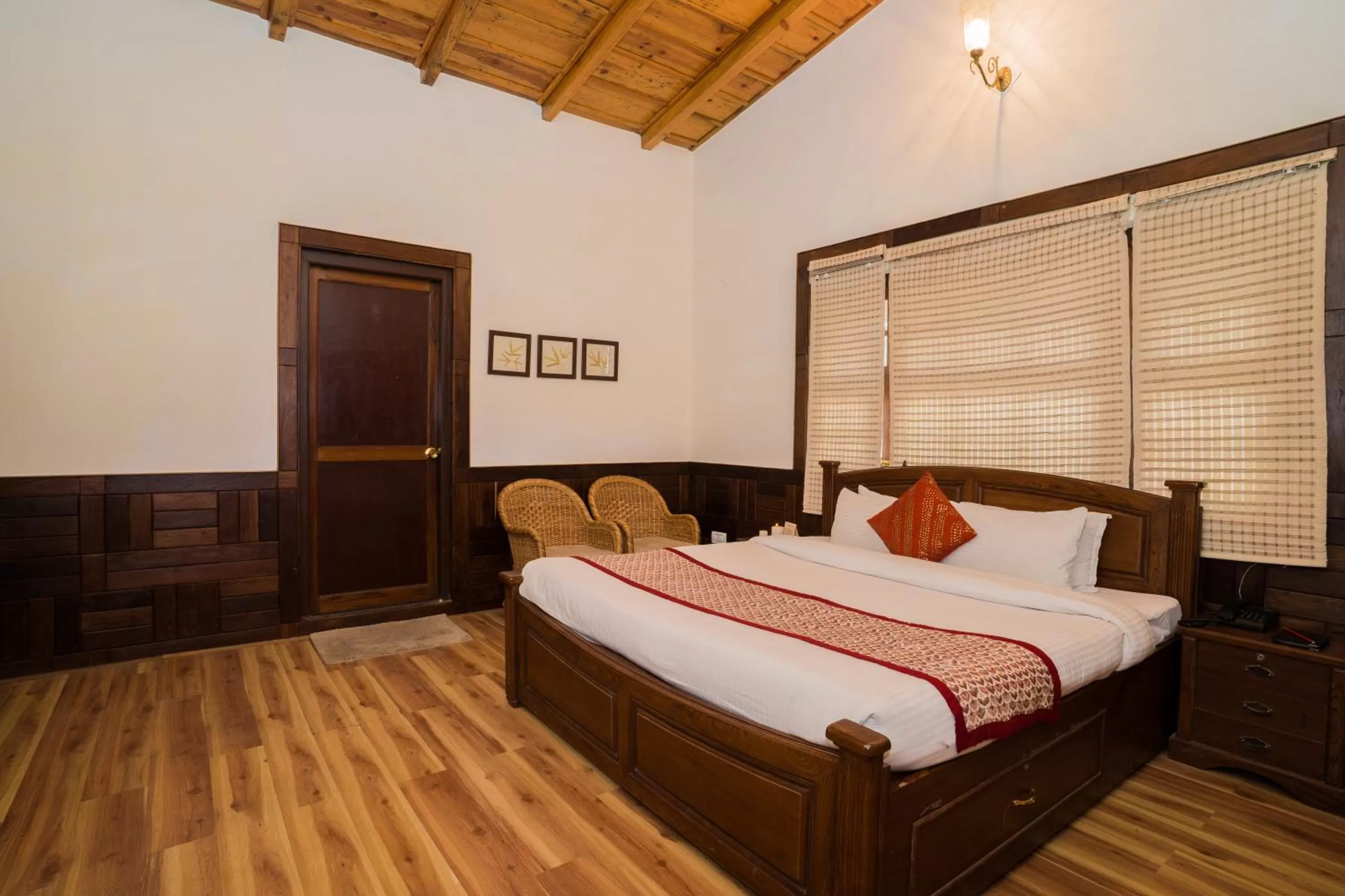 Bed in Bhikampur Lodge By Nine Hotels