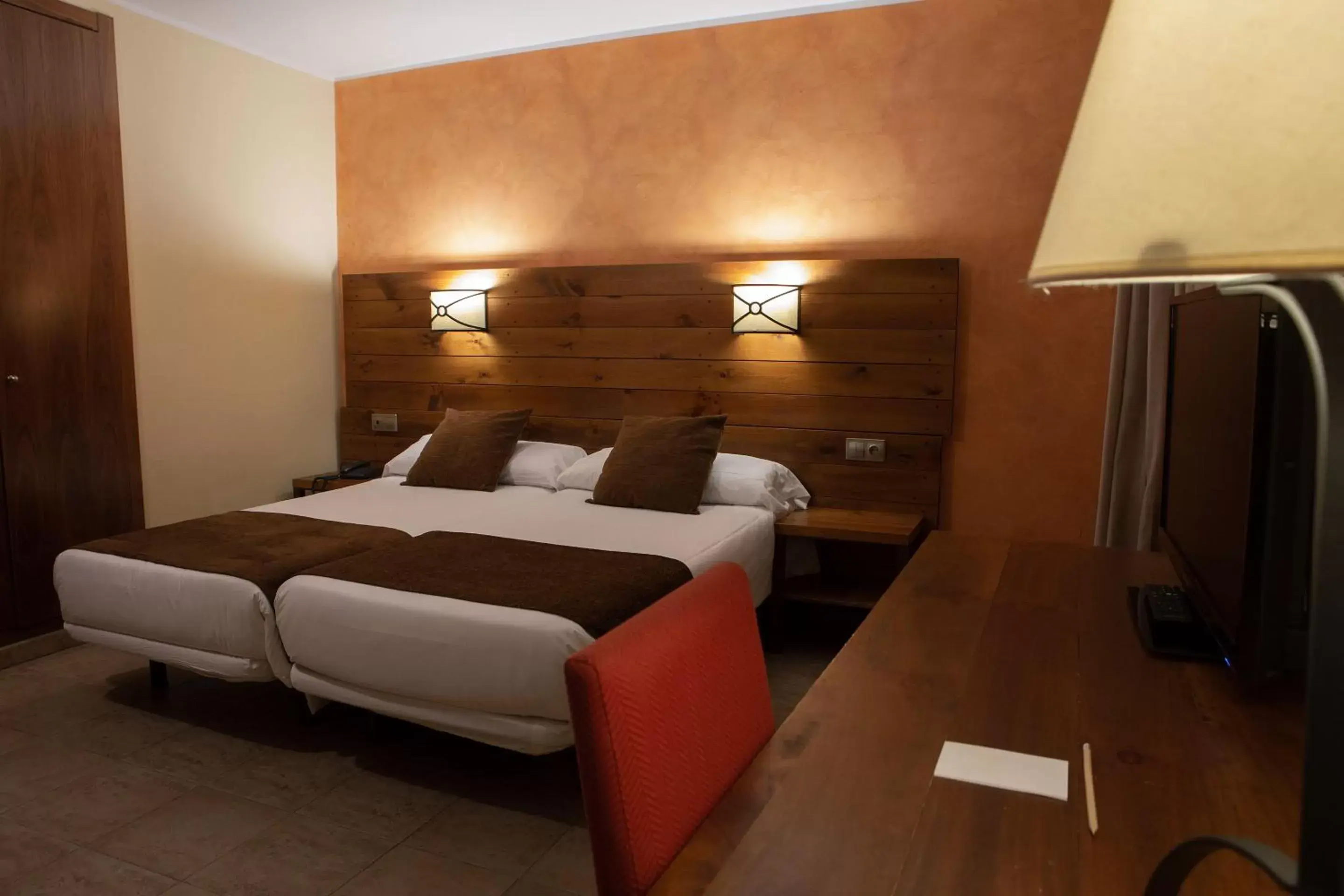 Bed in Hotel Màgic Pas