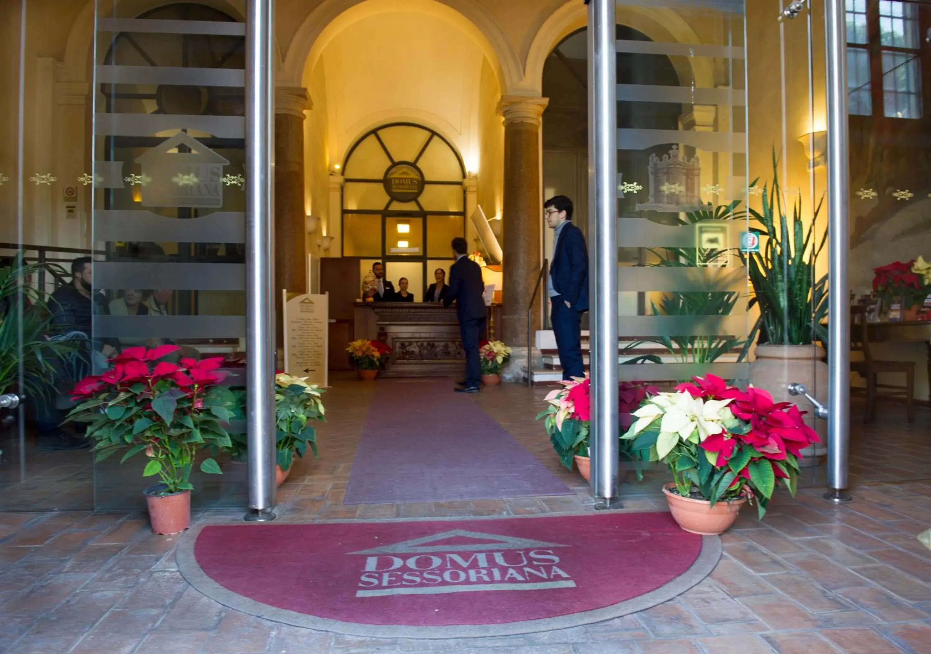 Lobby or reception in Domus Sessoriana