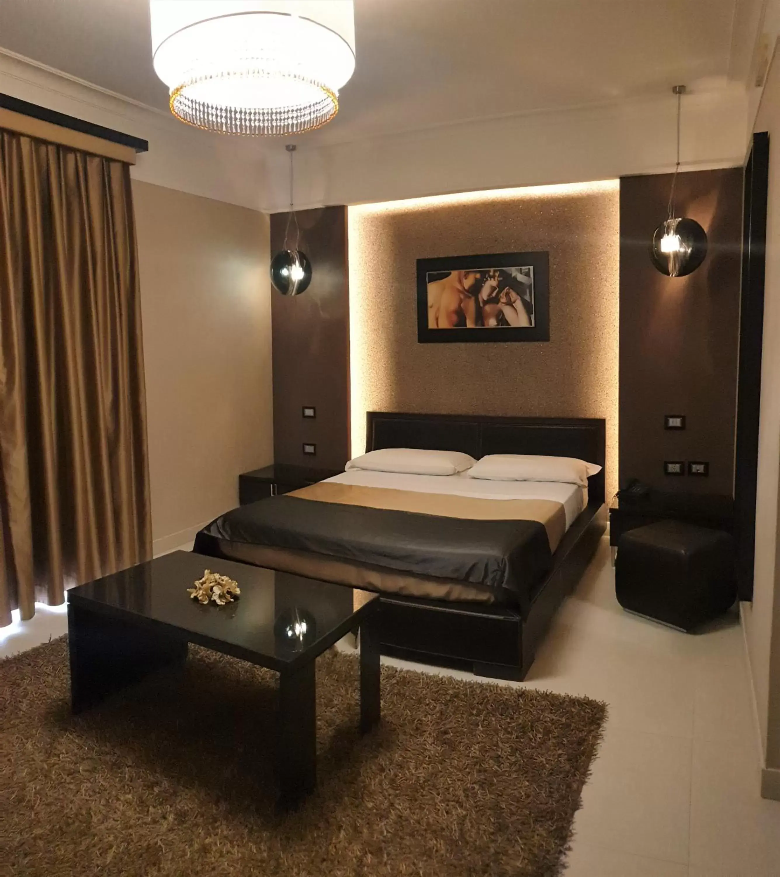 Bedroom, Bed in Hotel Cenacolo